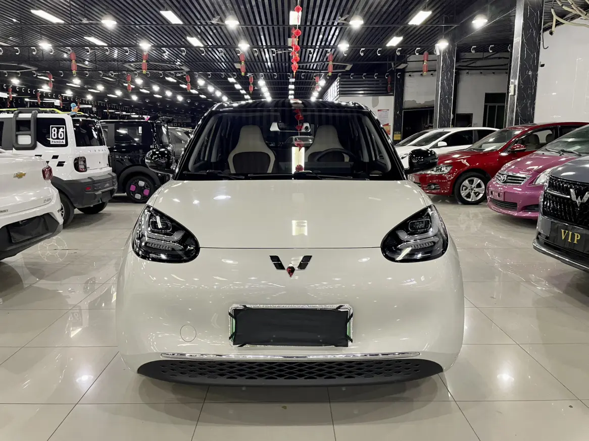 Wuling Bingo  из Китая