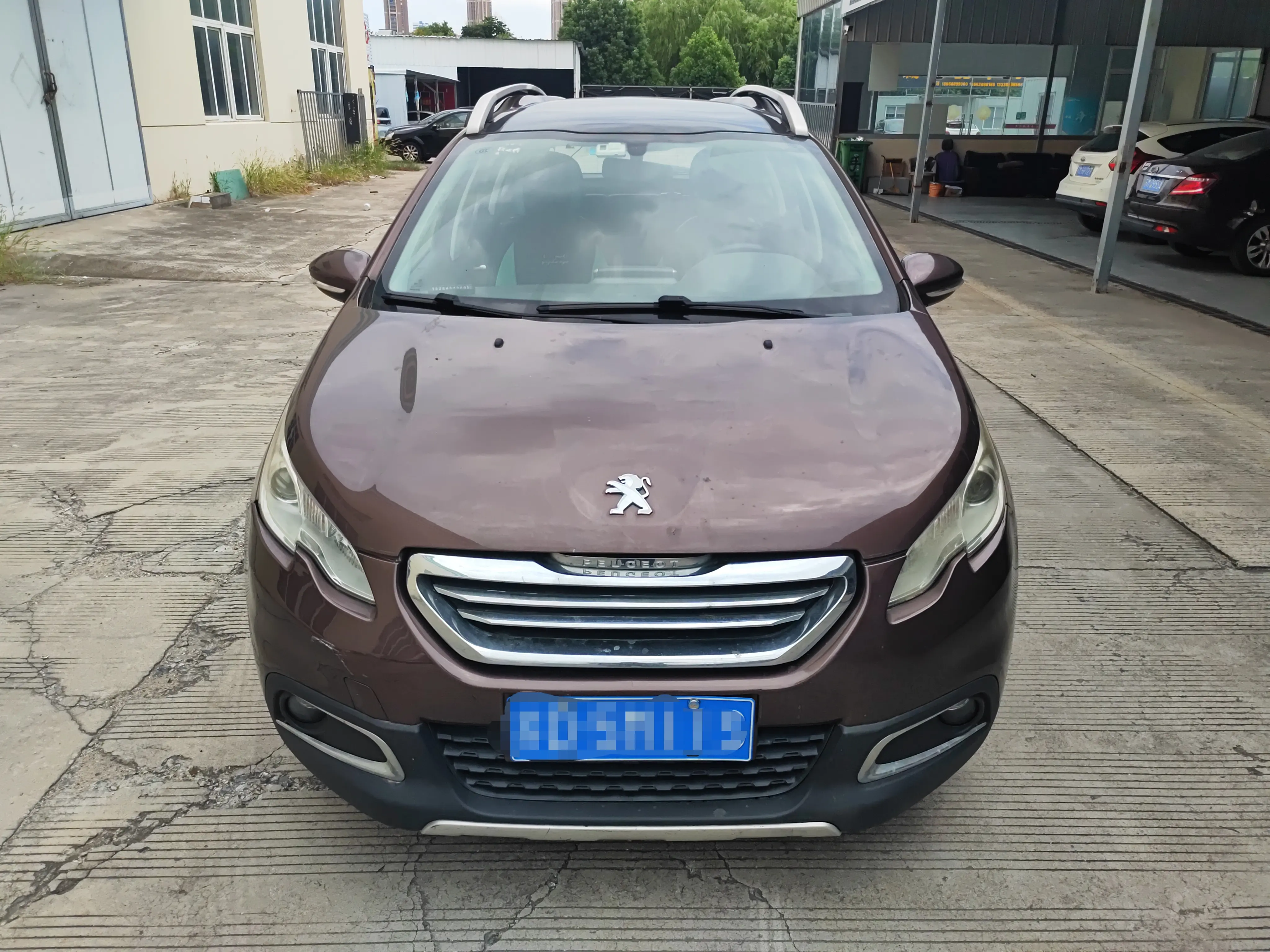 Peugeot 2008  из Китая