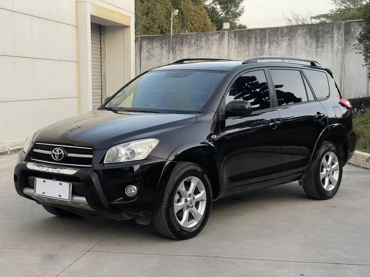 Toyota RAV4  из Китая