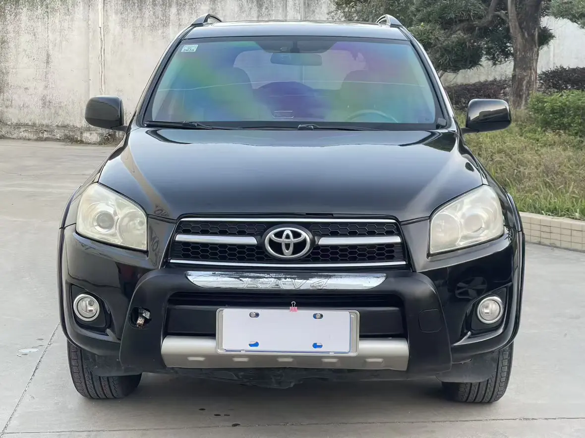 Toyota RAV4  из Китая