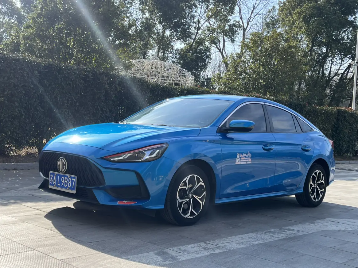 MG 5  из Китая