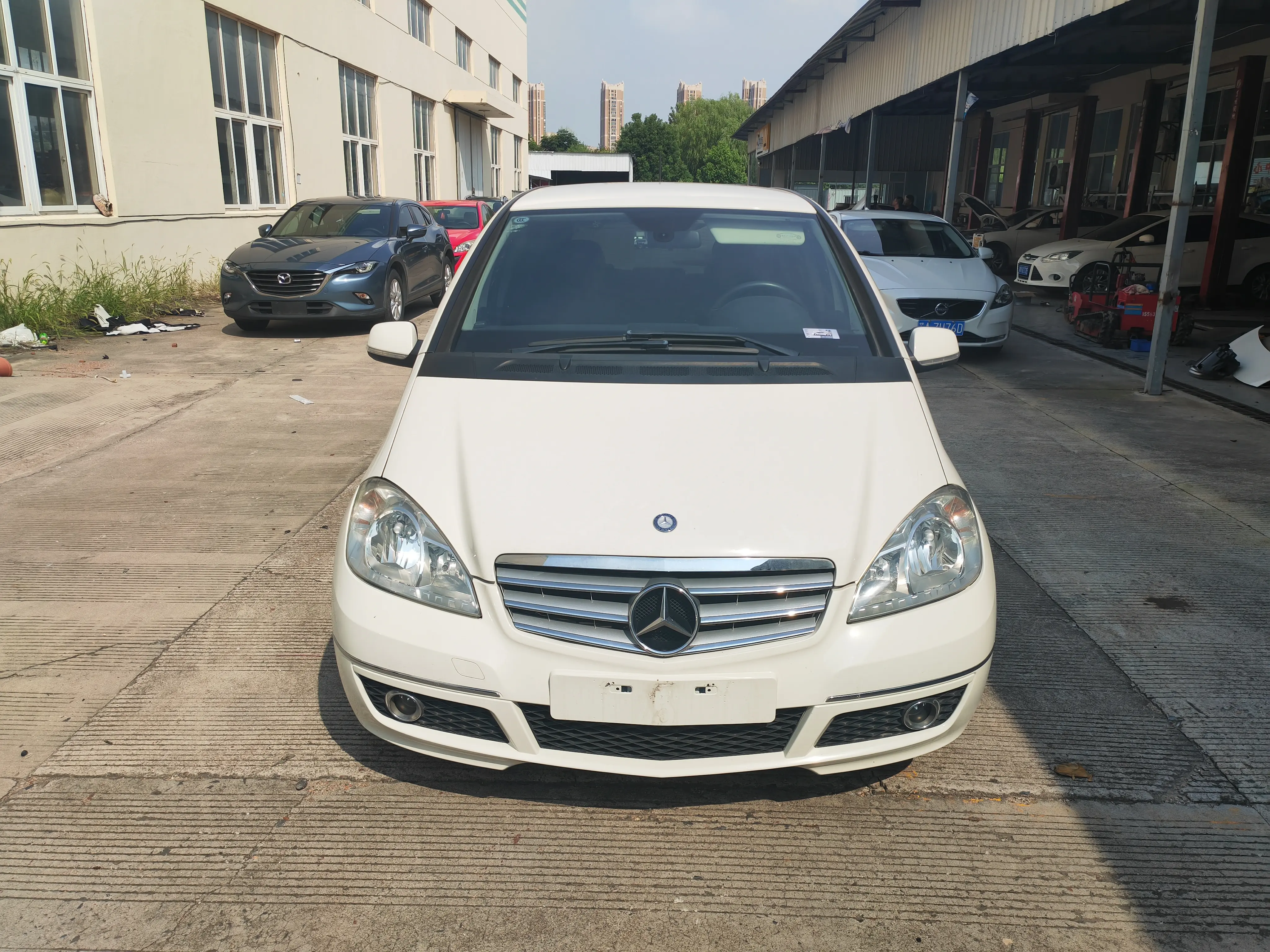Mercedes-Benz A-Class  из Китая