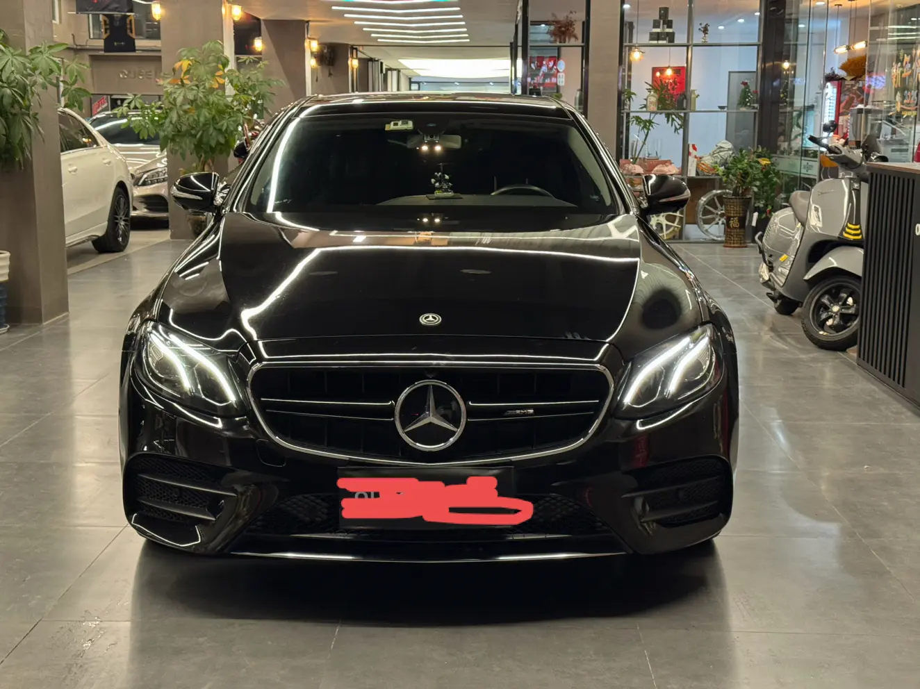 Mercedes-Benz E-Class  из Китая