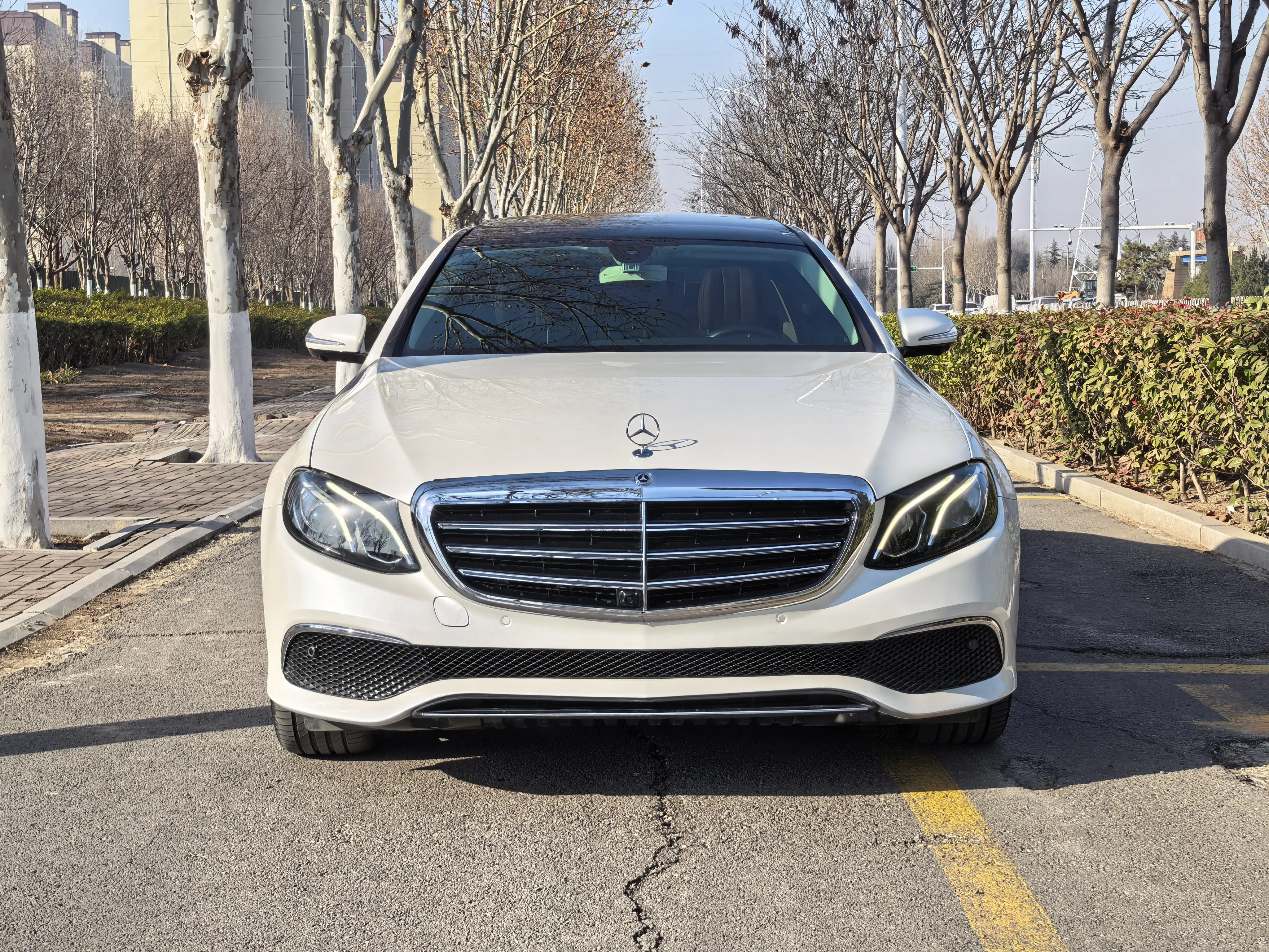 Mercedes-Benz E-Class  из Китая