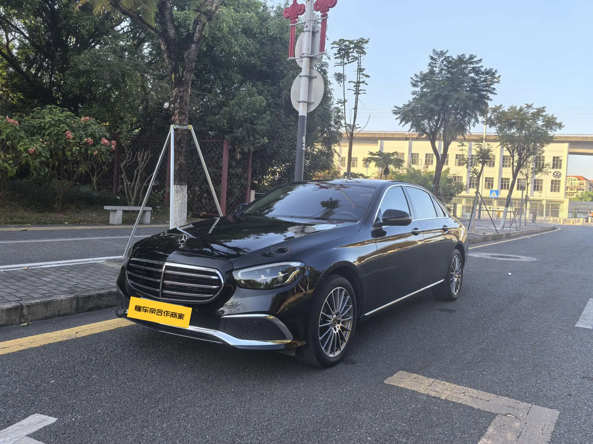 Mercedes-Benz E-Class  из Китая