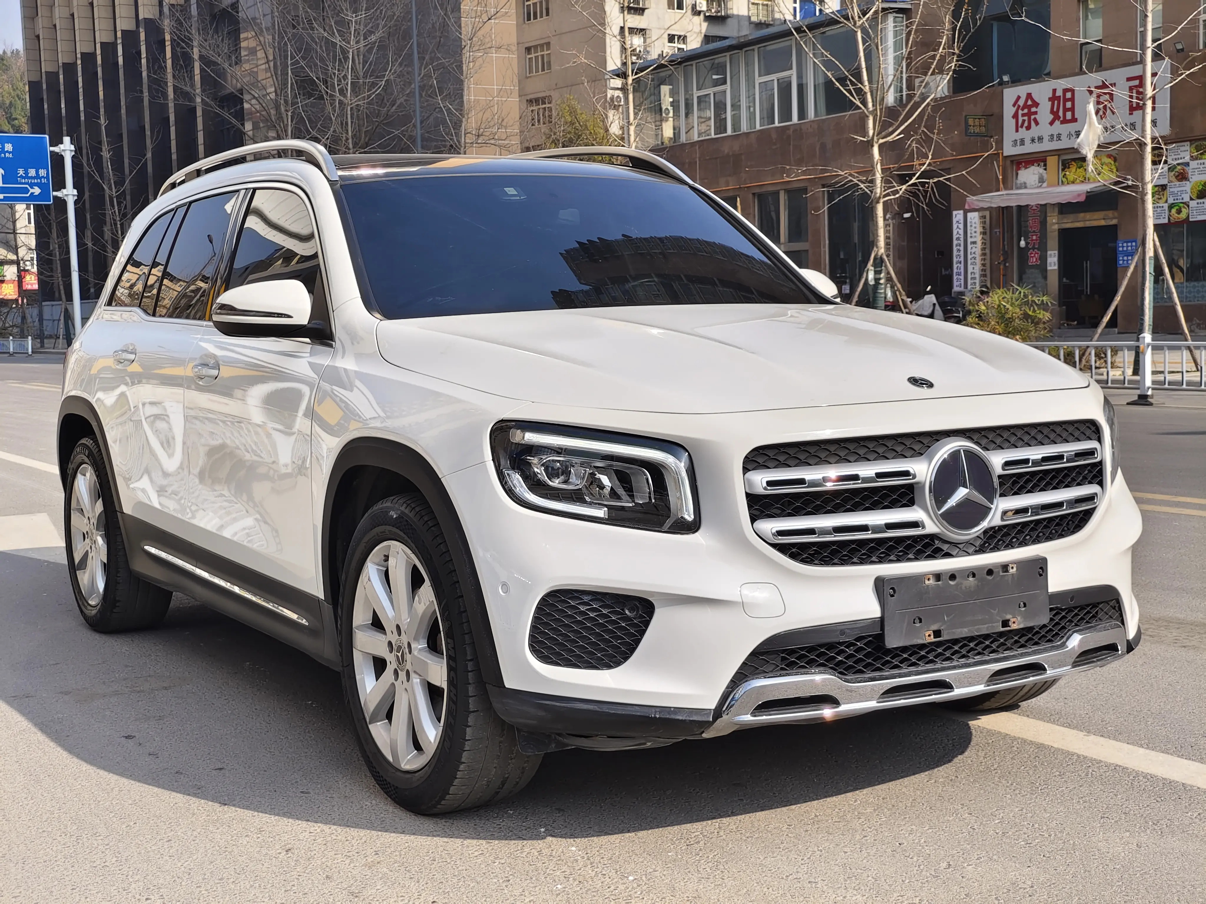 Mercedes-Benz GLB  из Китая
