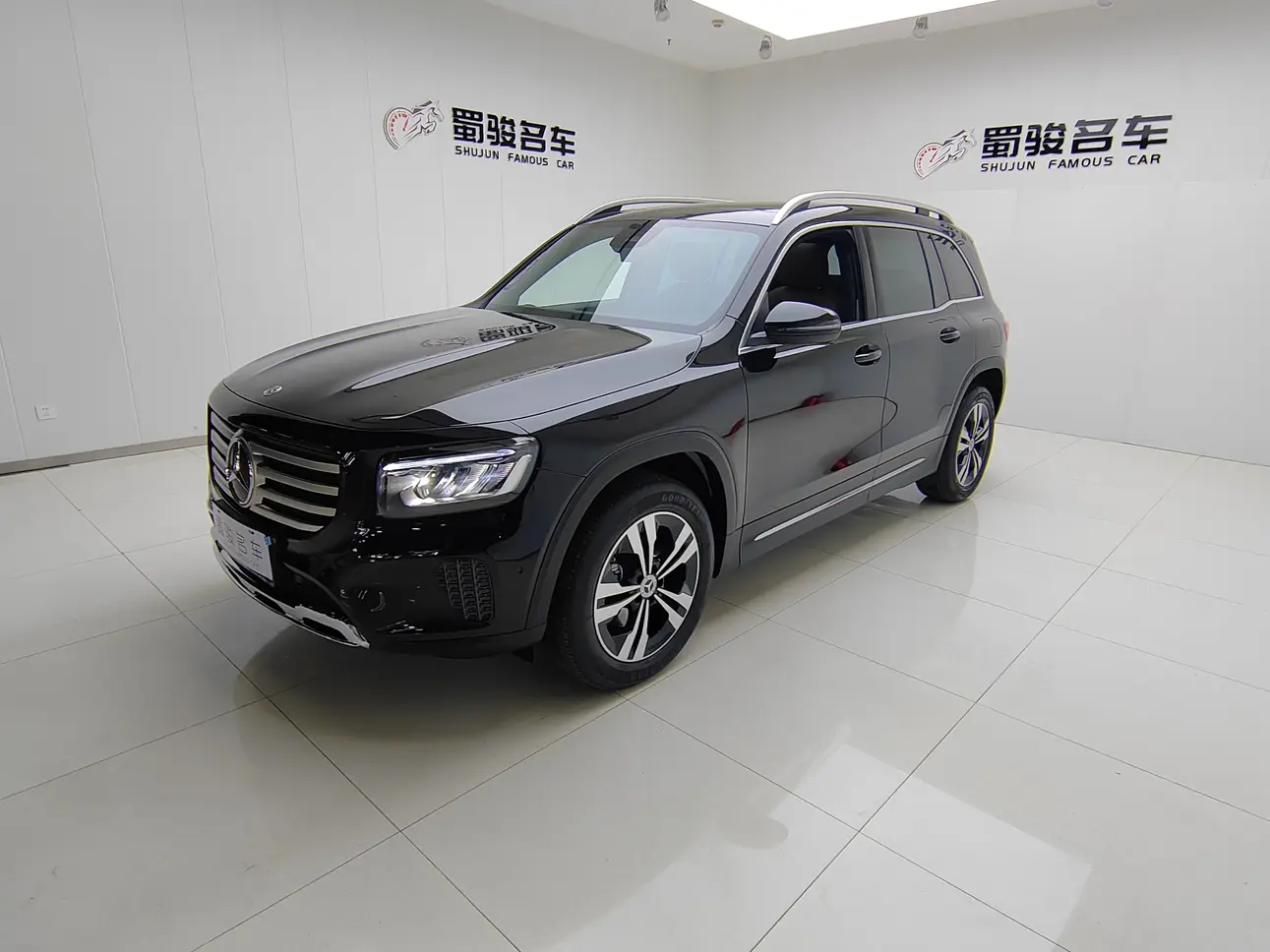 Mercedes-Benz GLB  из Китая