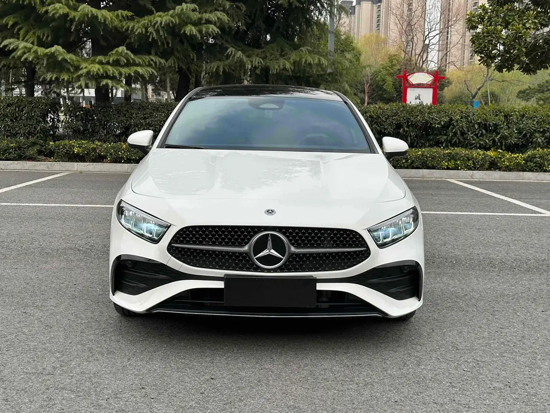 Mercedes-Benz Mercedes Benz A Class  из Китая