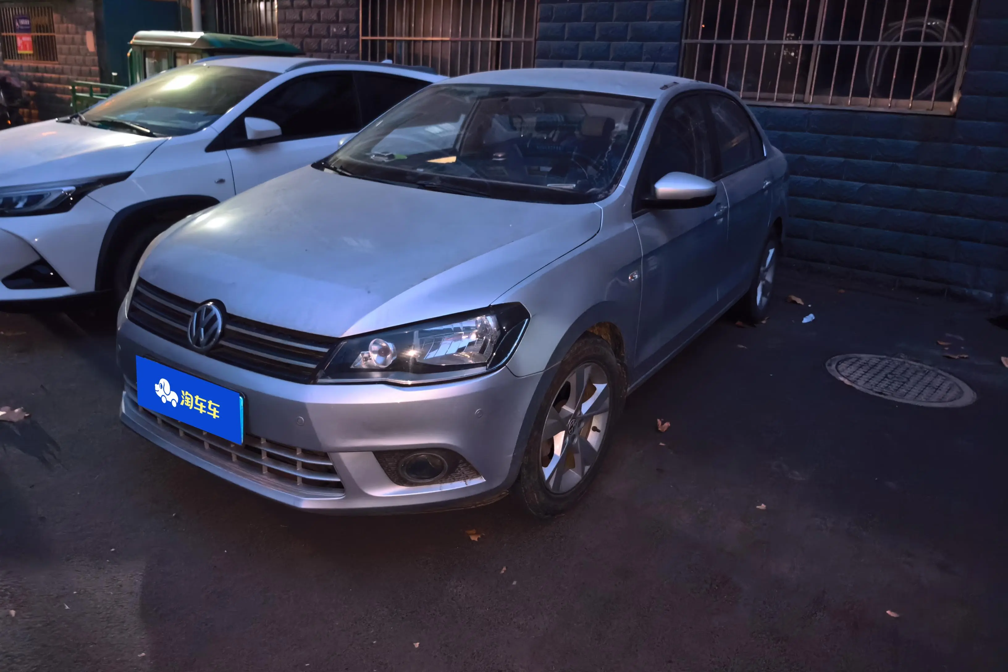 Volkswagen Jetta  из Китая