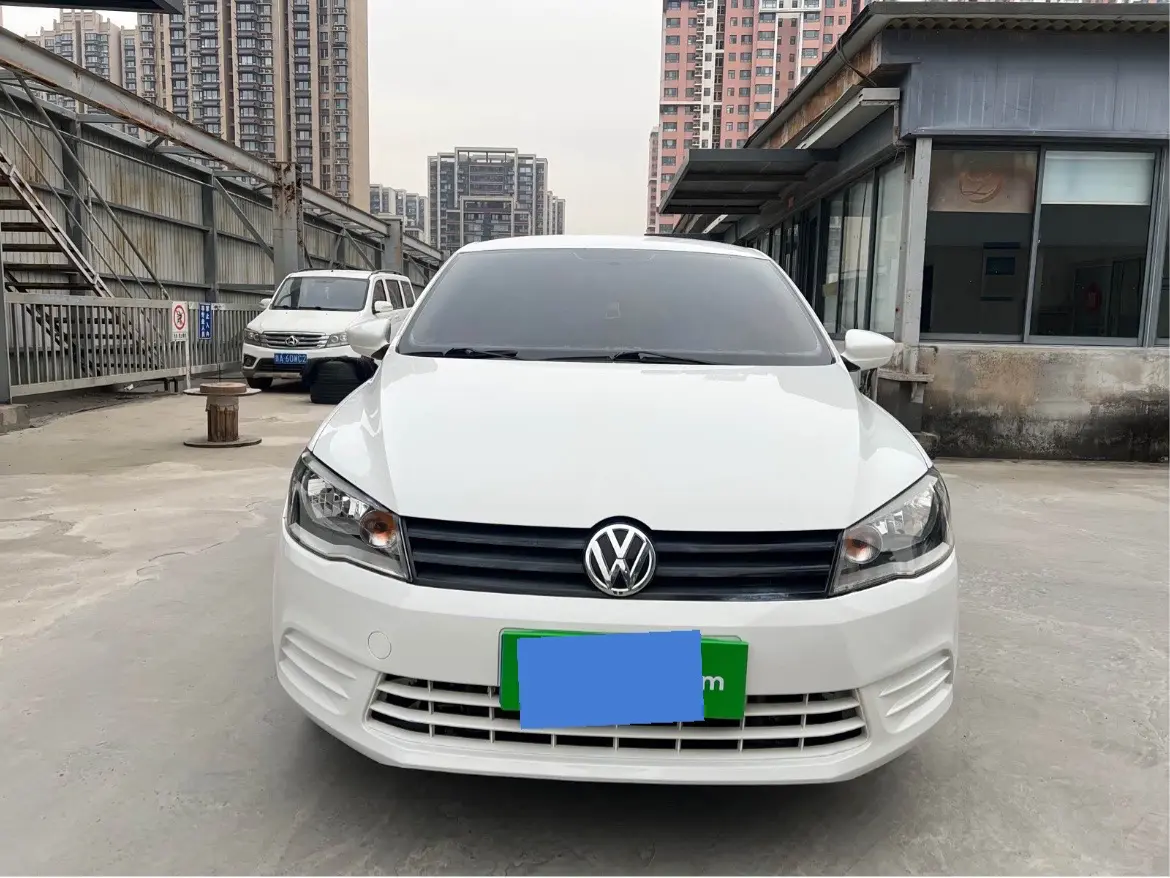 Volkswagen Jetta  из Китая