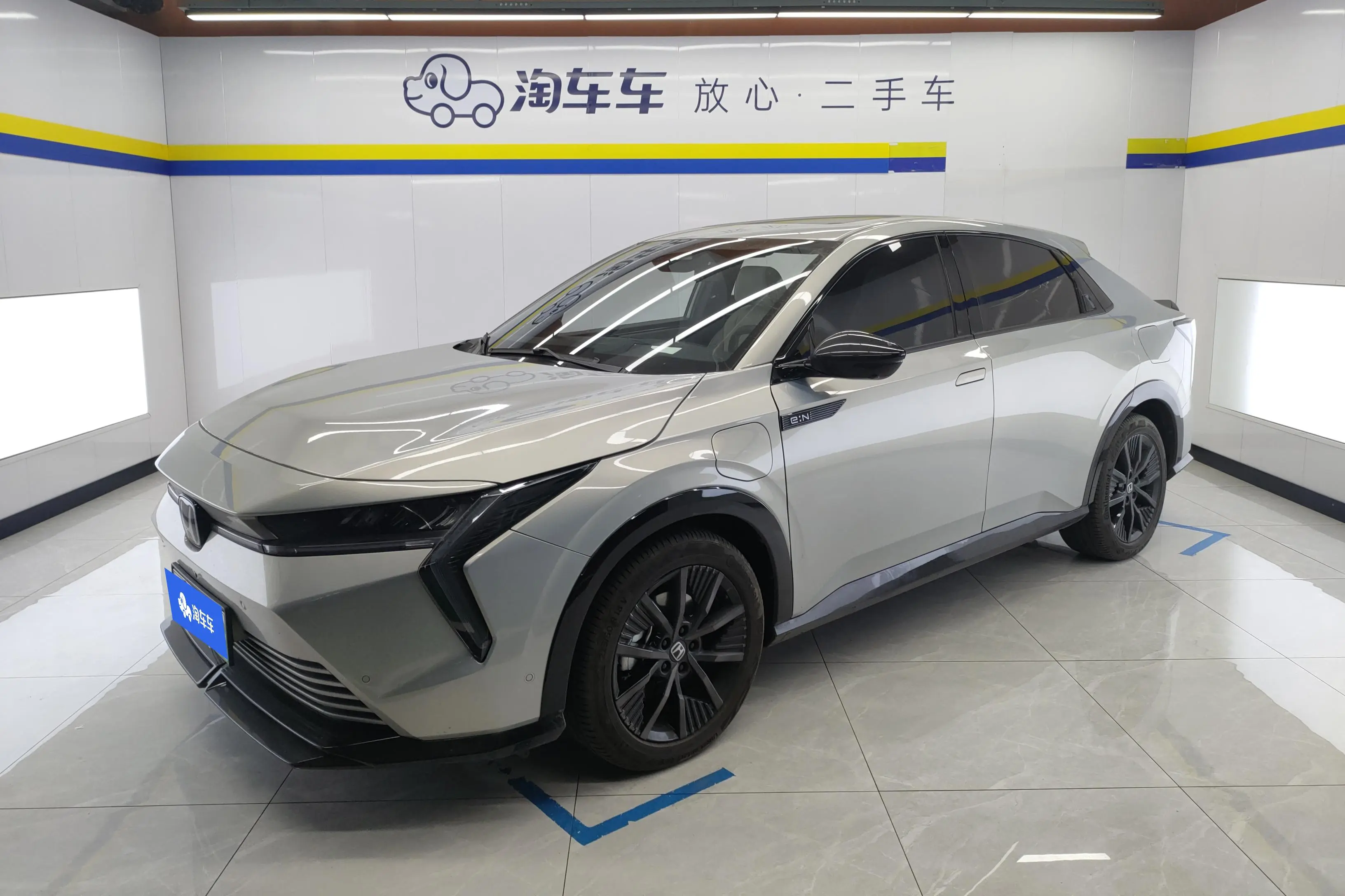 Honda Hunting light e:NS2  из Китая