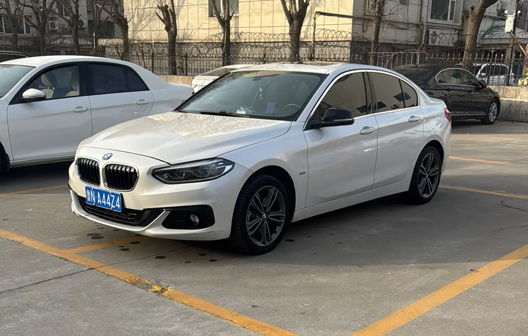 BMW 1 Series  из Китая