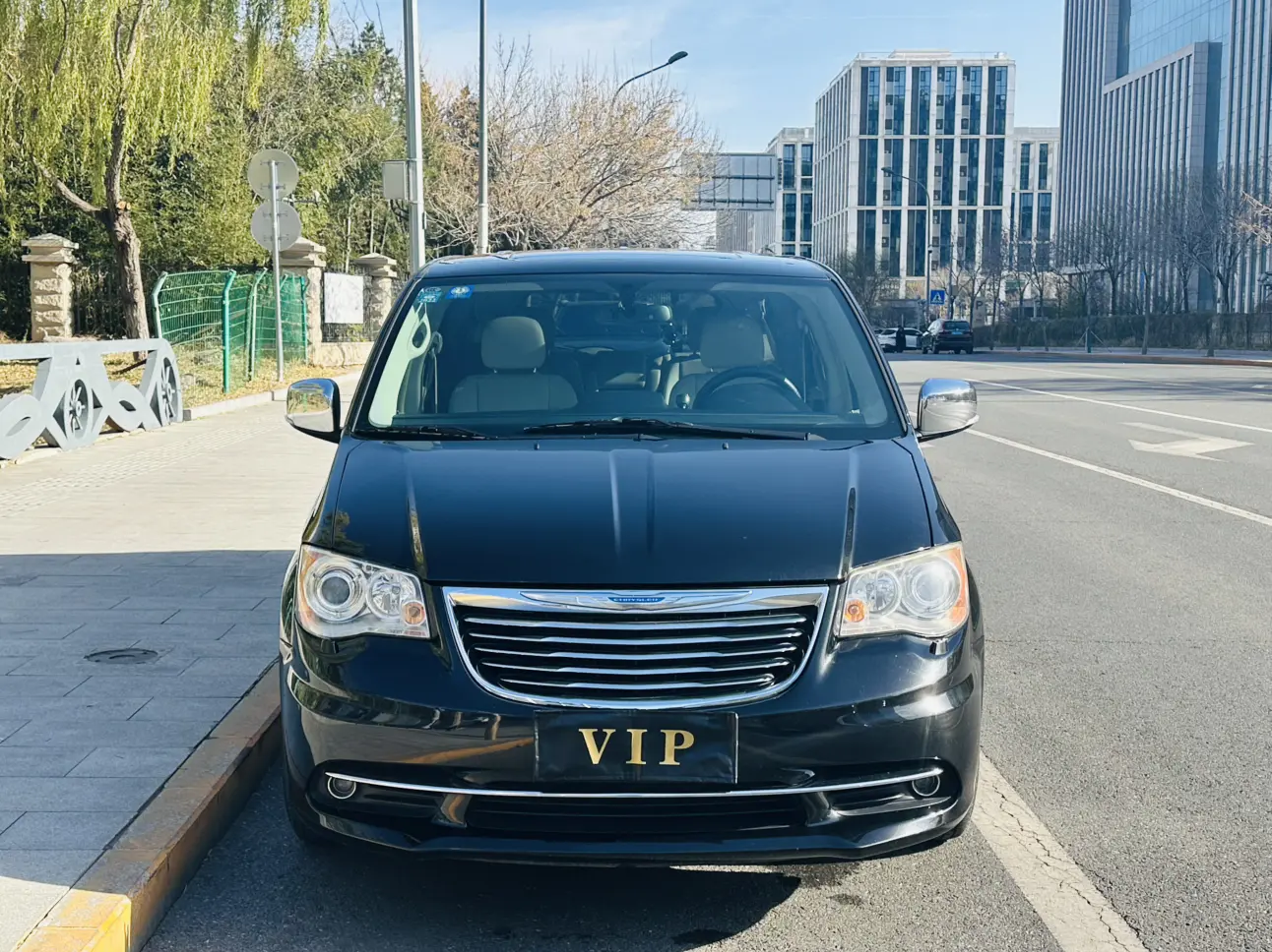 Chrysler Grand Voyager  из Китая