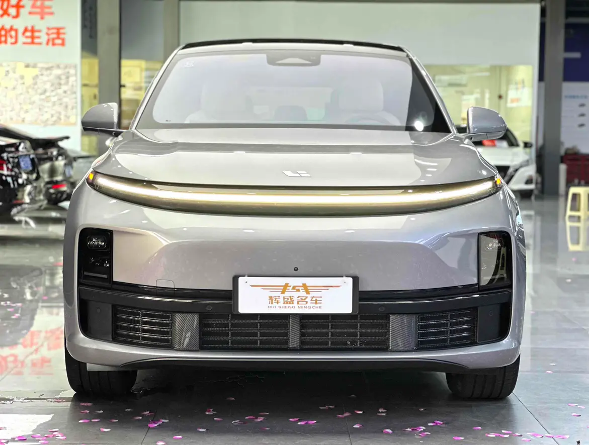 Li L7 (Ideal L7)  из Китая