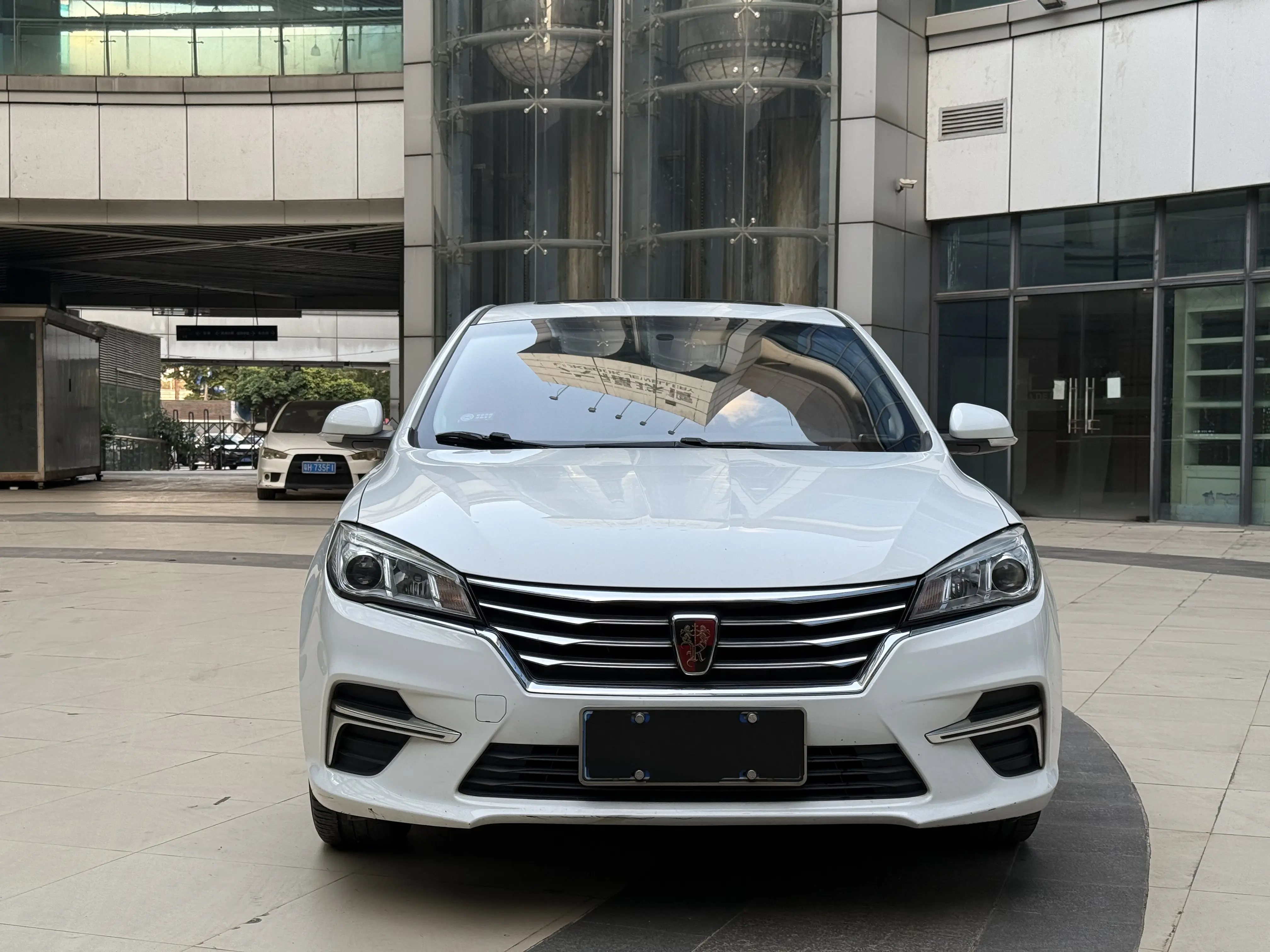 Roewe 360  из Китая