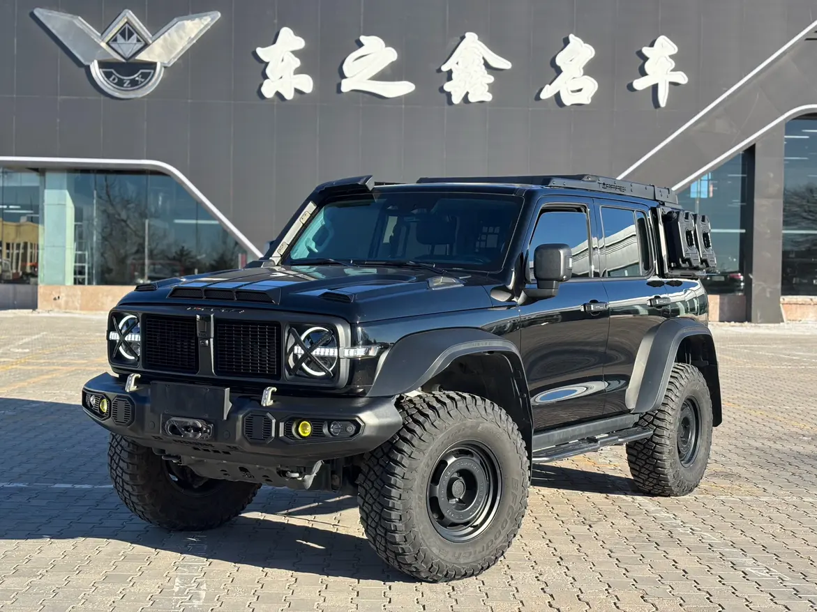 Tank 300  из Китая