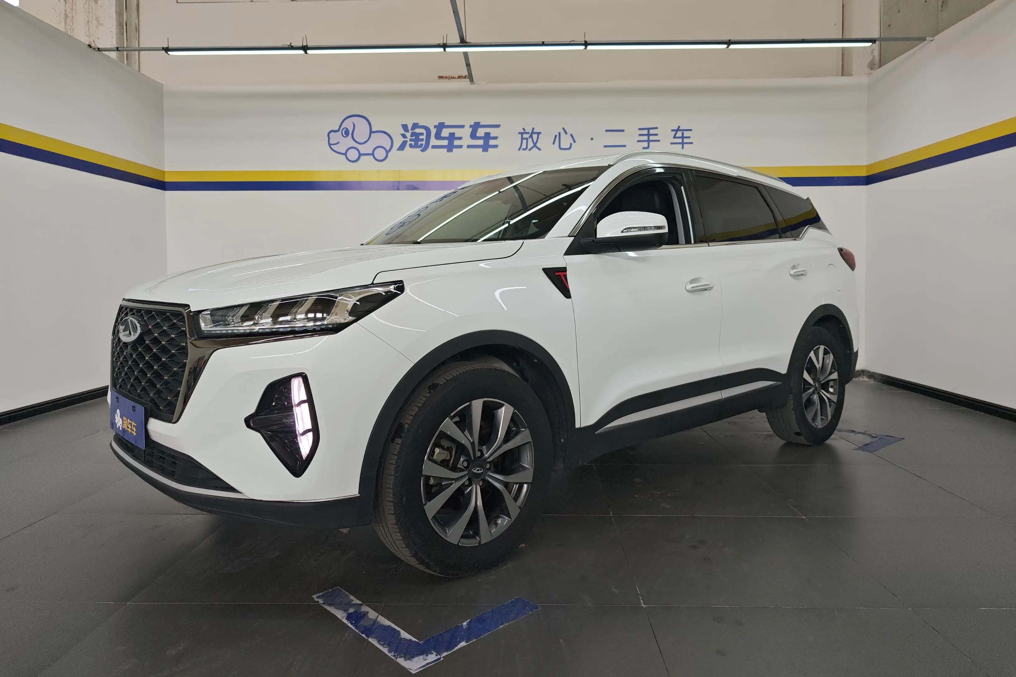 Chery Tiggo 7 PLUS  из Китая