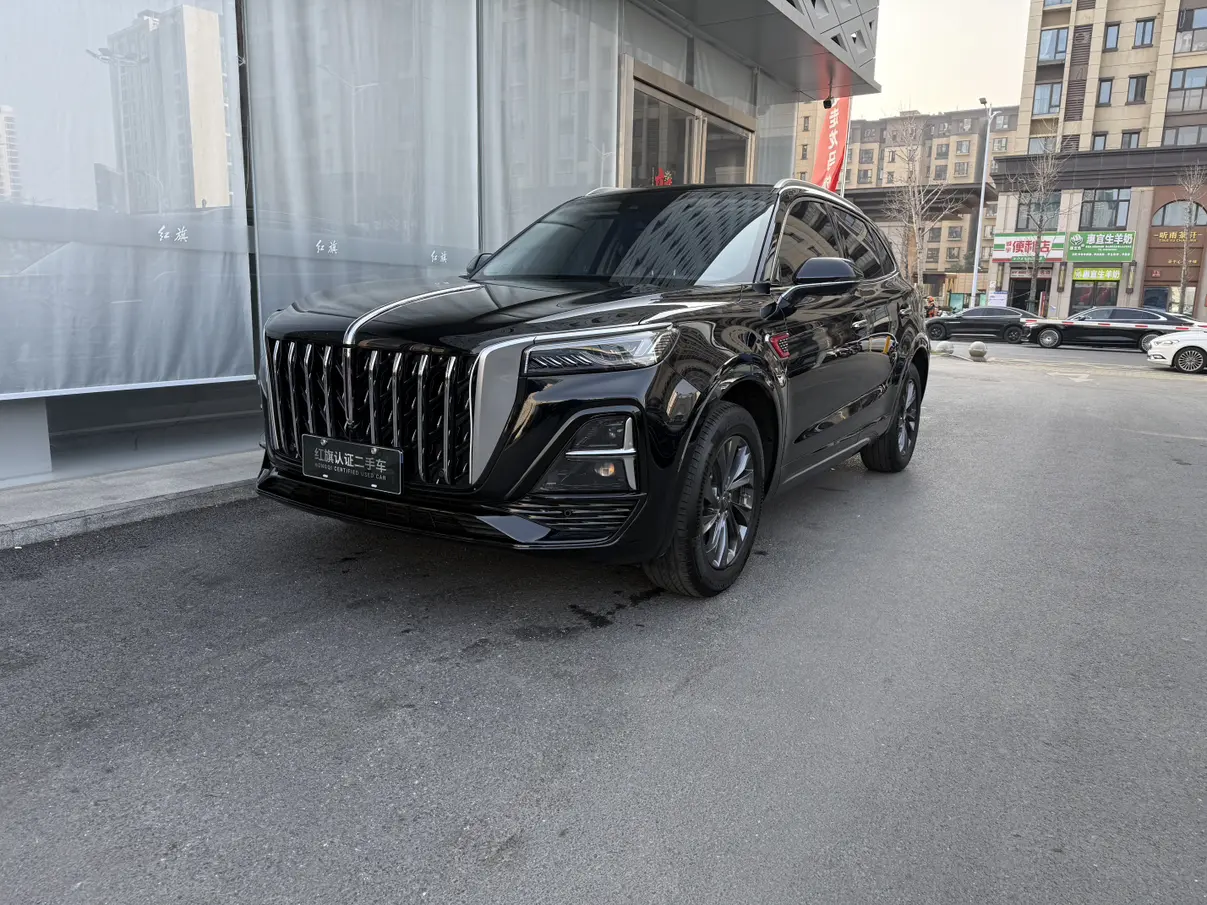Hongqi HS5  из Китая