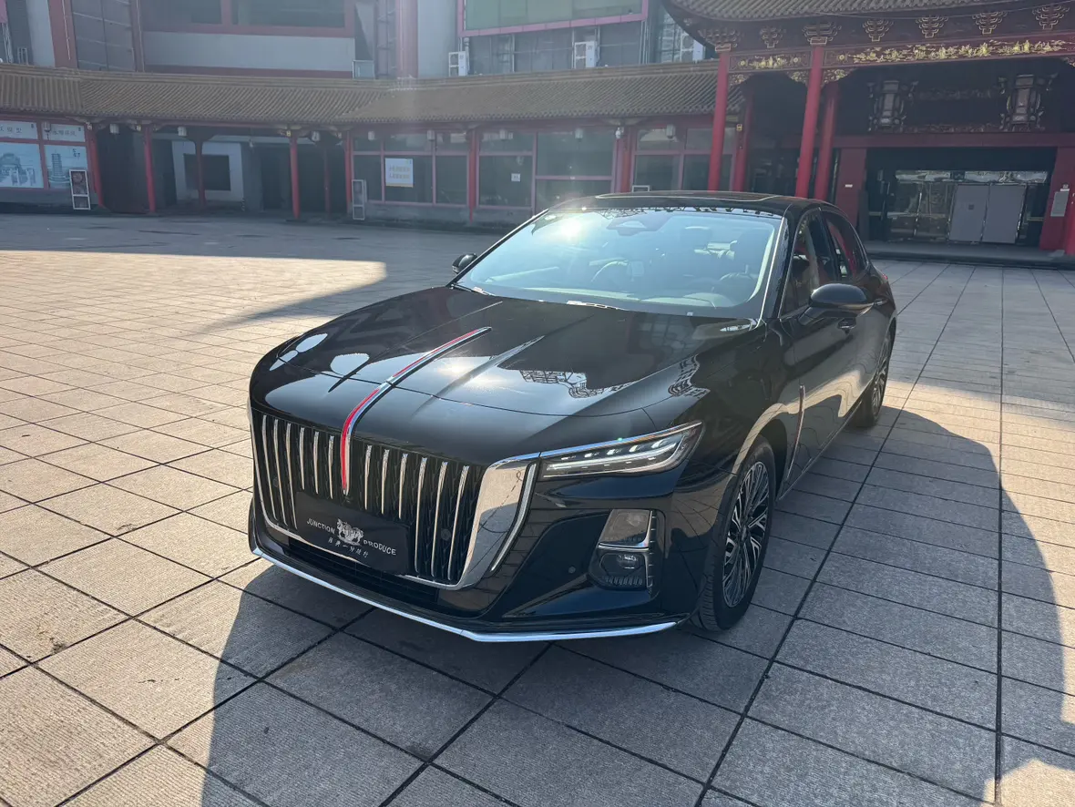 Hongqi H5  из Китая