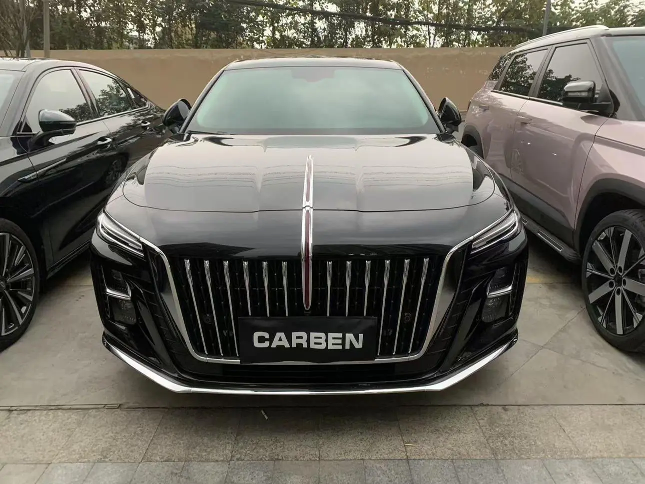 Hongqi H5  из Китая