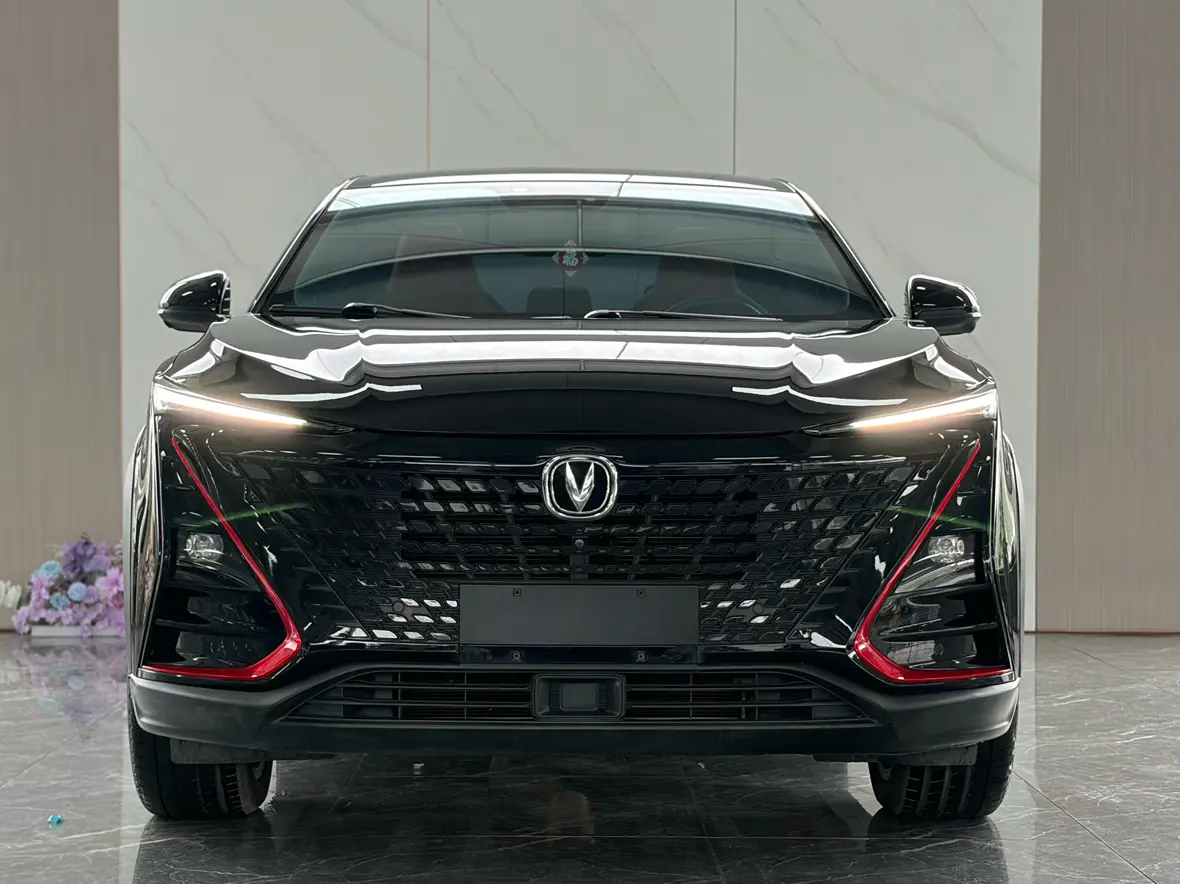 Changan UNI-T  из Китая