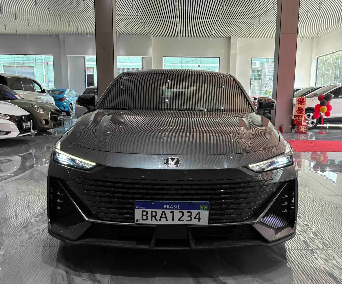 Changan UNI-V  из Китая