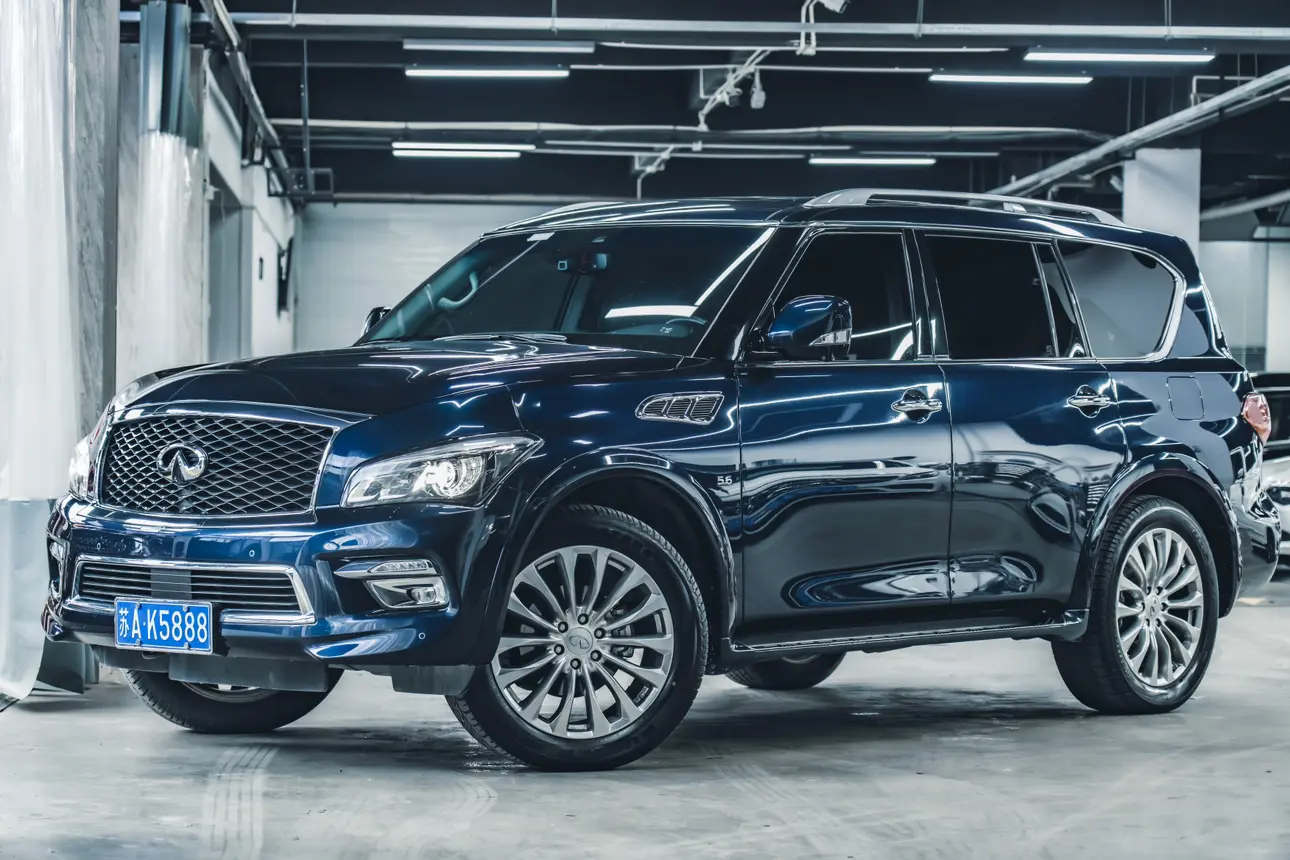 Infiniti QX80  из Китая