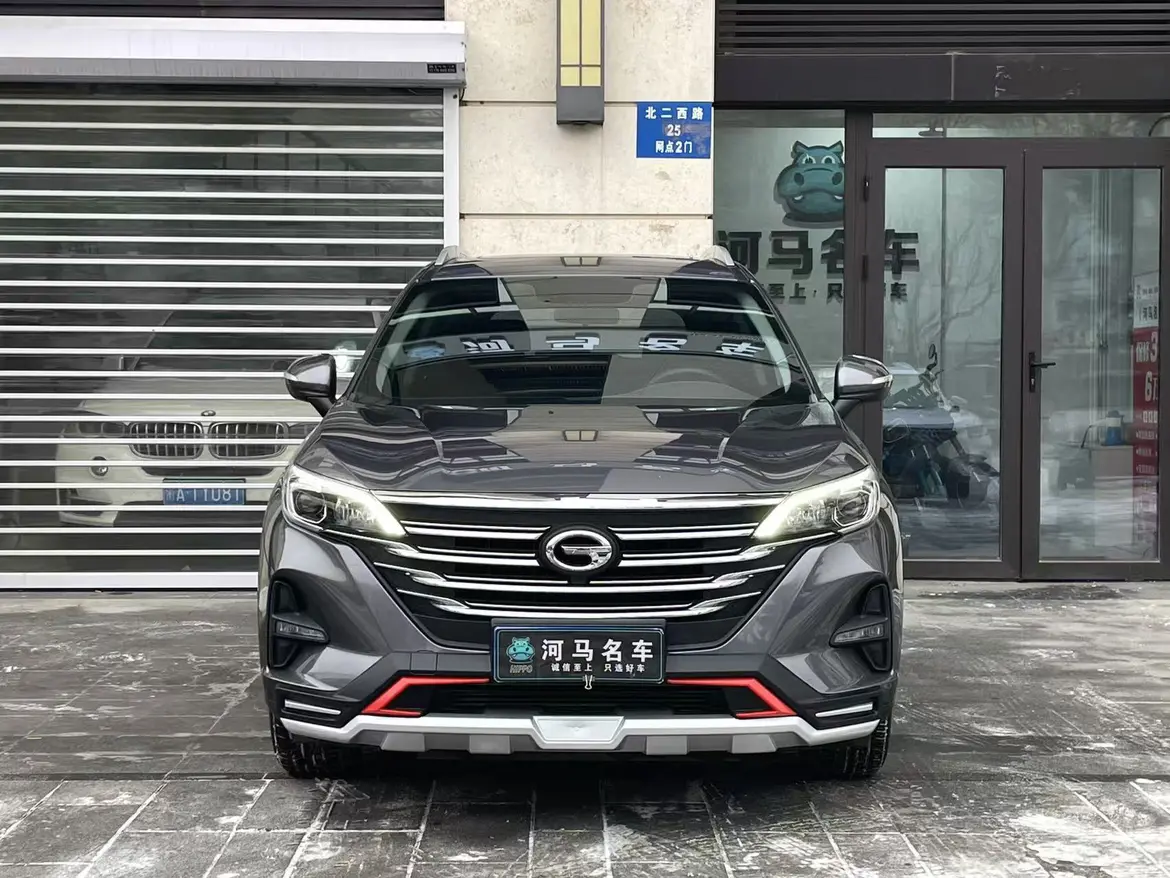 GAC Trumpchi GS5  из Китая