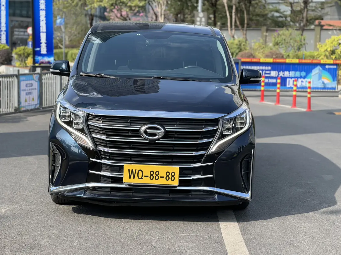 GAC Trumpchi M8  из Китая