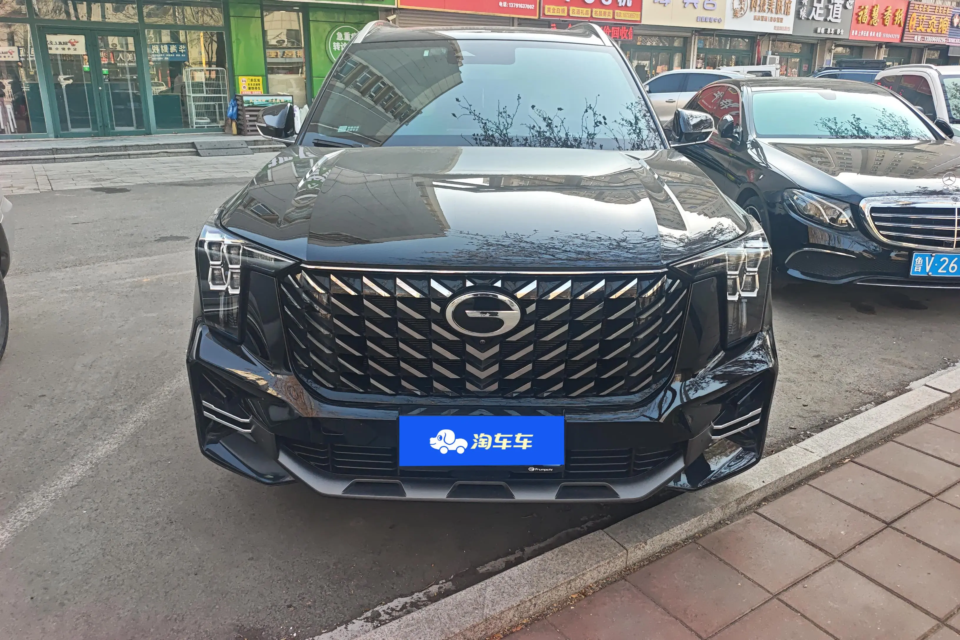 GAC Trumpchi GS8  из Китая