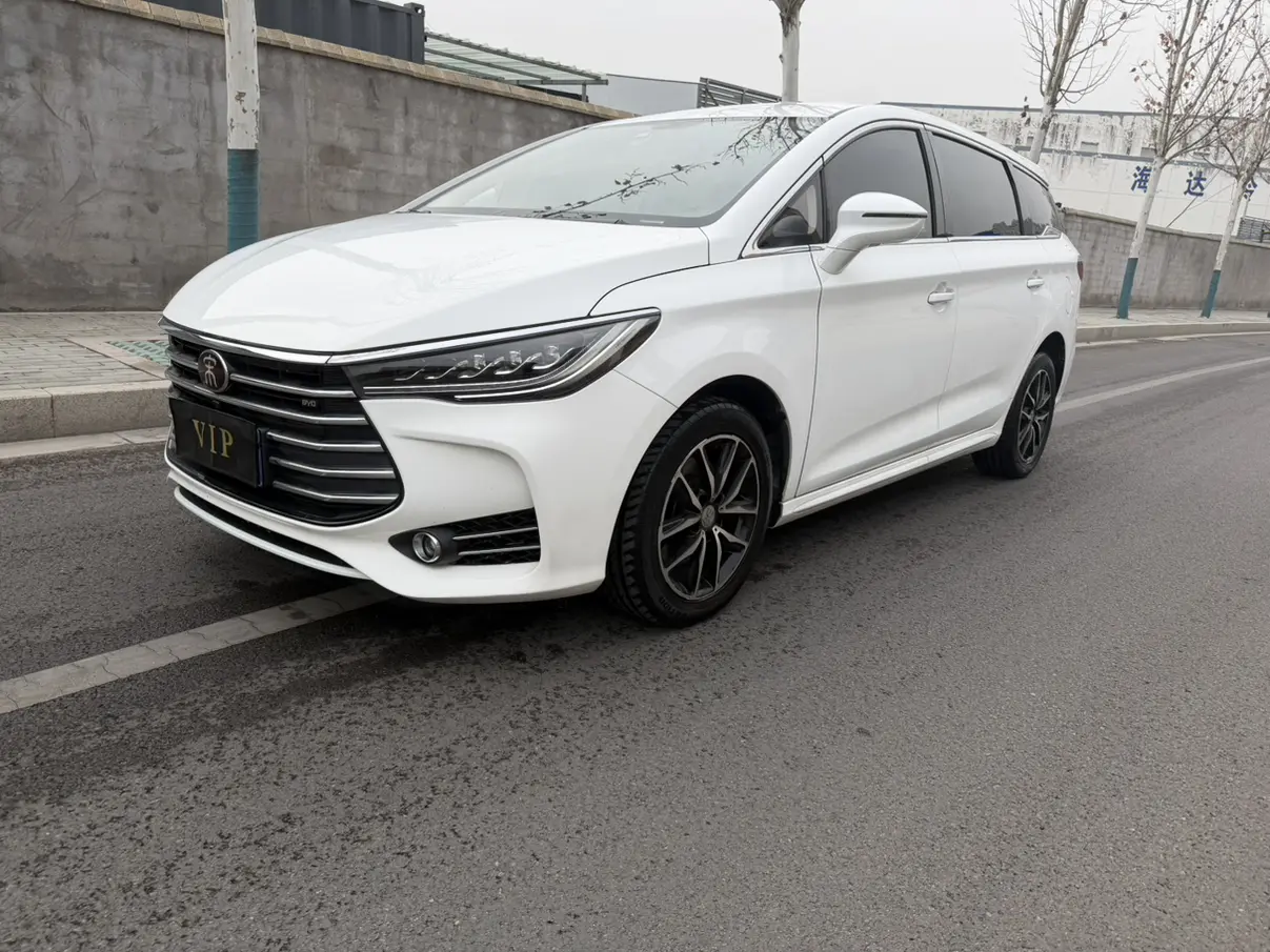 BYD Song MAX  из Китая