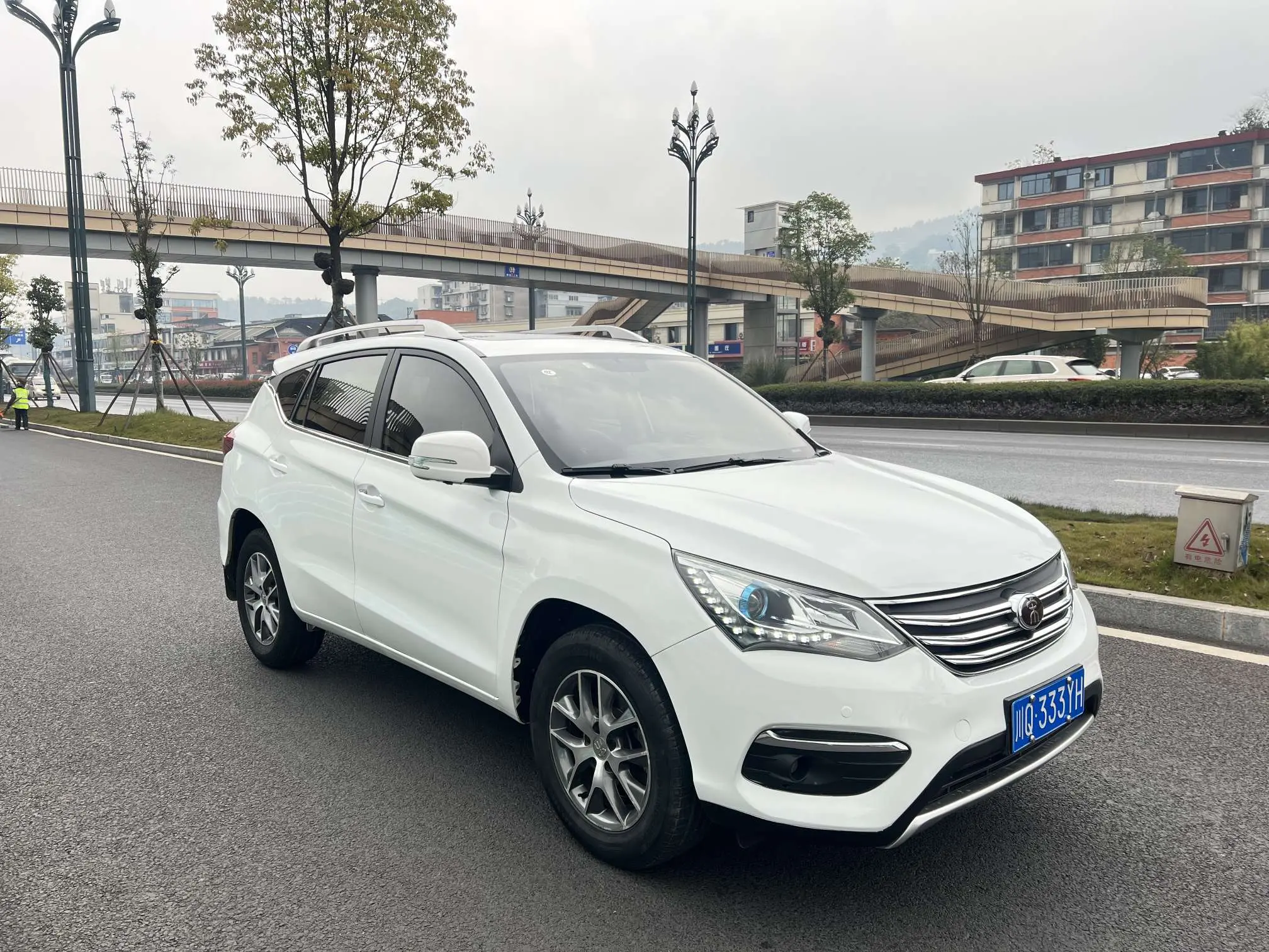 BYD Song  из Китая