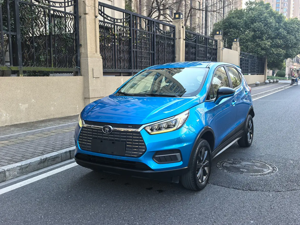 BYD Yuan EV  из Китая