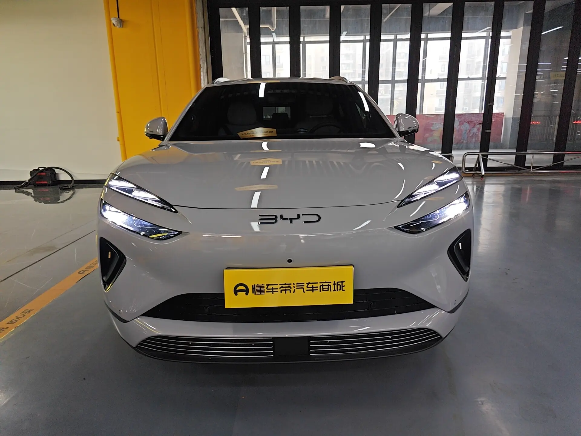 BYD Sea Lion 06EV  из Китая