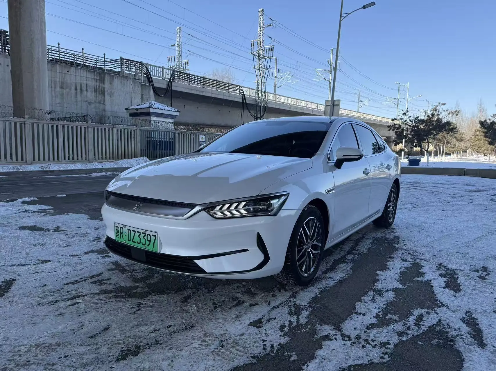BYD Qin PLUS EV  из Китая