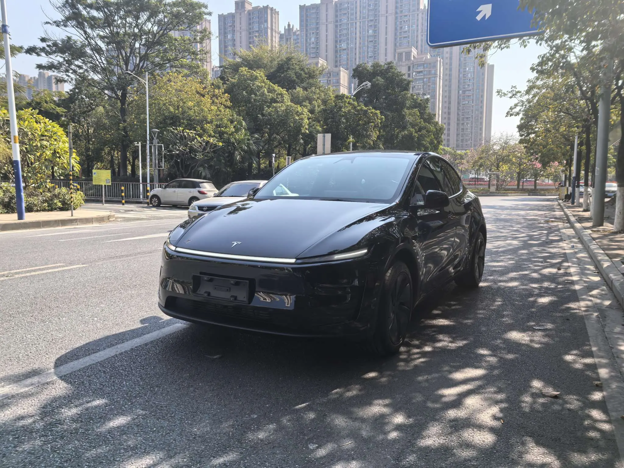 Tesla Model Y  из Китая