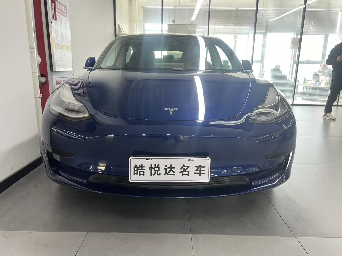 Tesla Model 3  из Китая