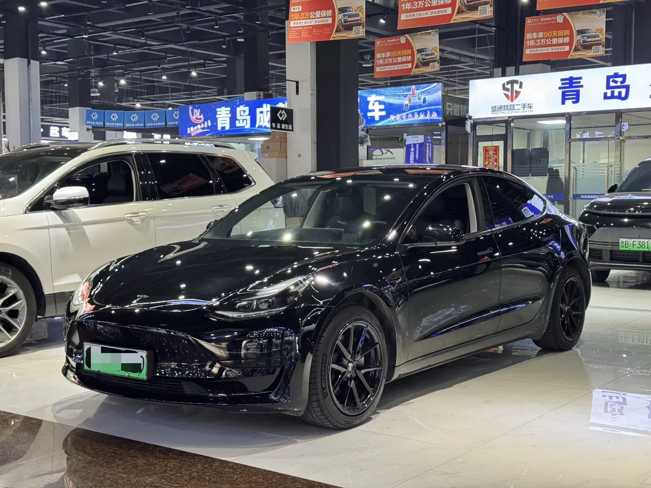 Tesla Model 3  из Китая