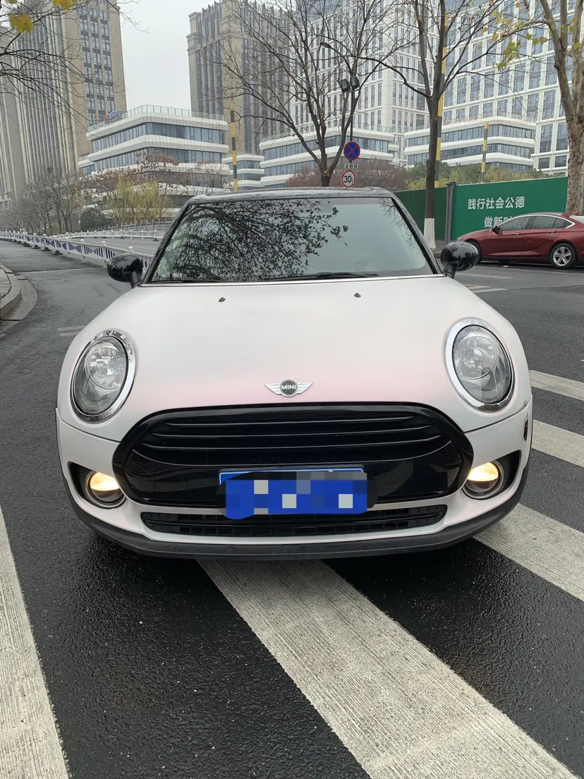 MINI CLUBMAN  из Китая
