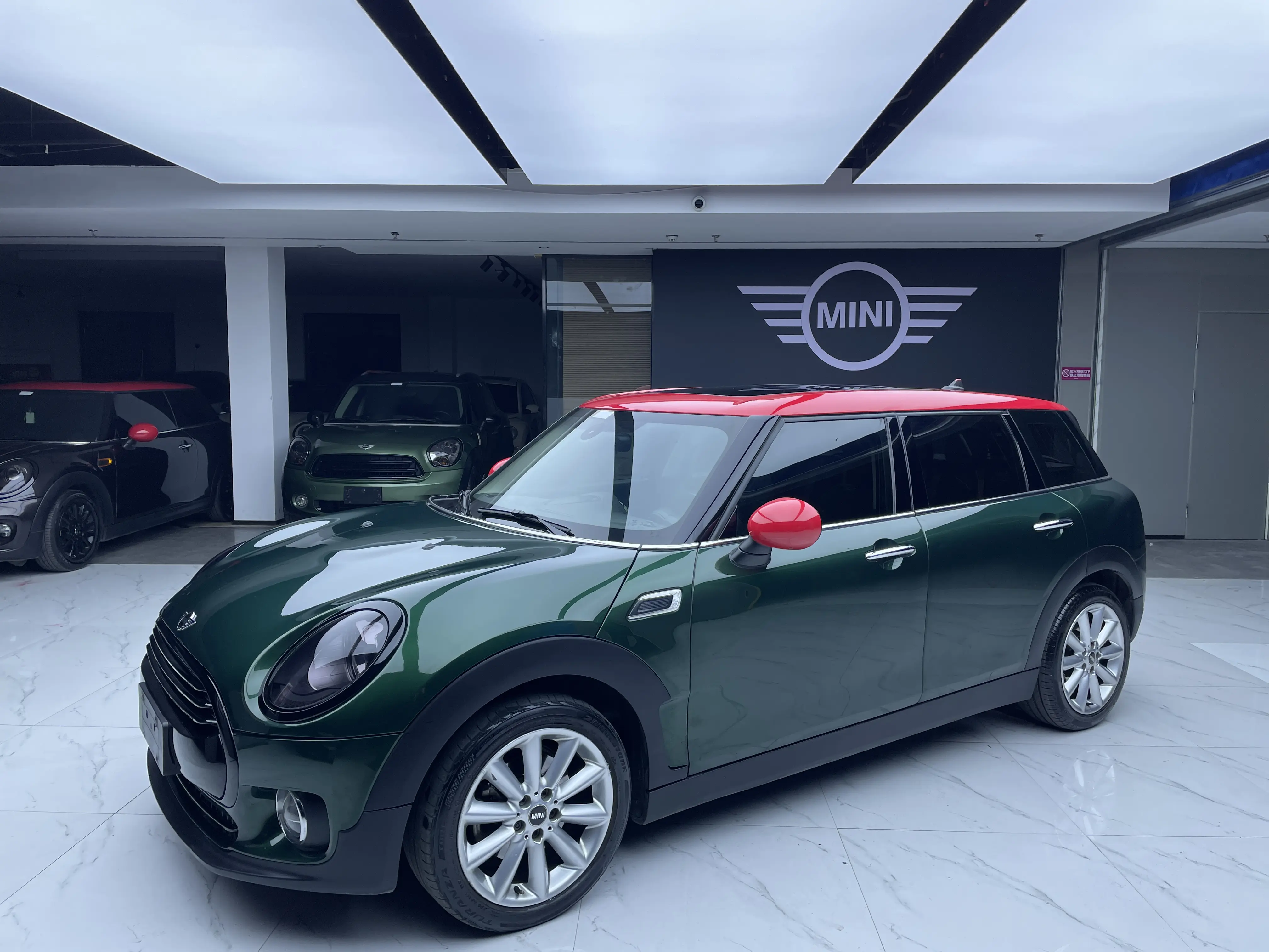 MINI CLUBMAN  из Китая