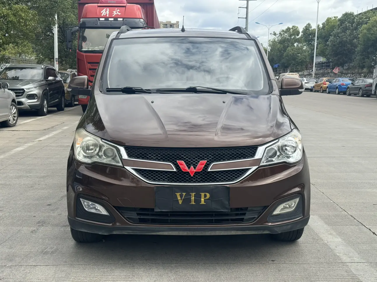 Wuling Hongguang  из Китая