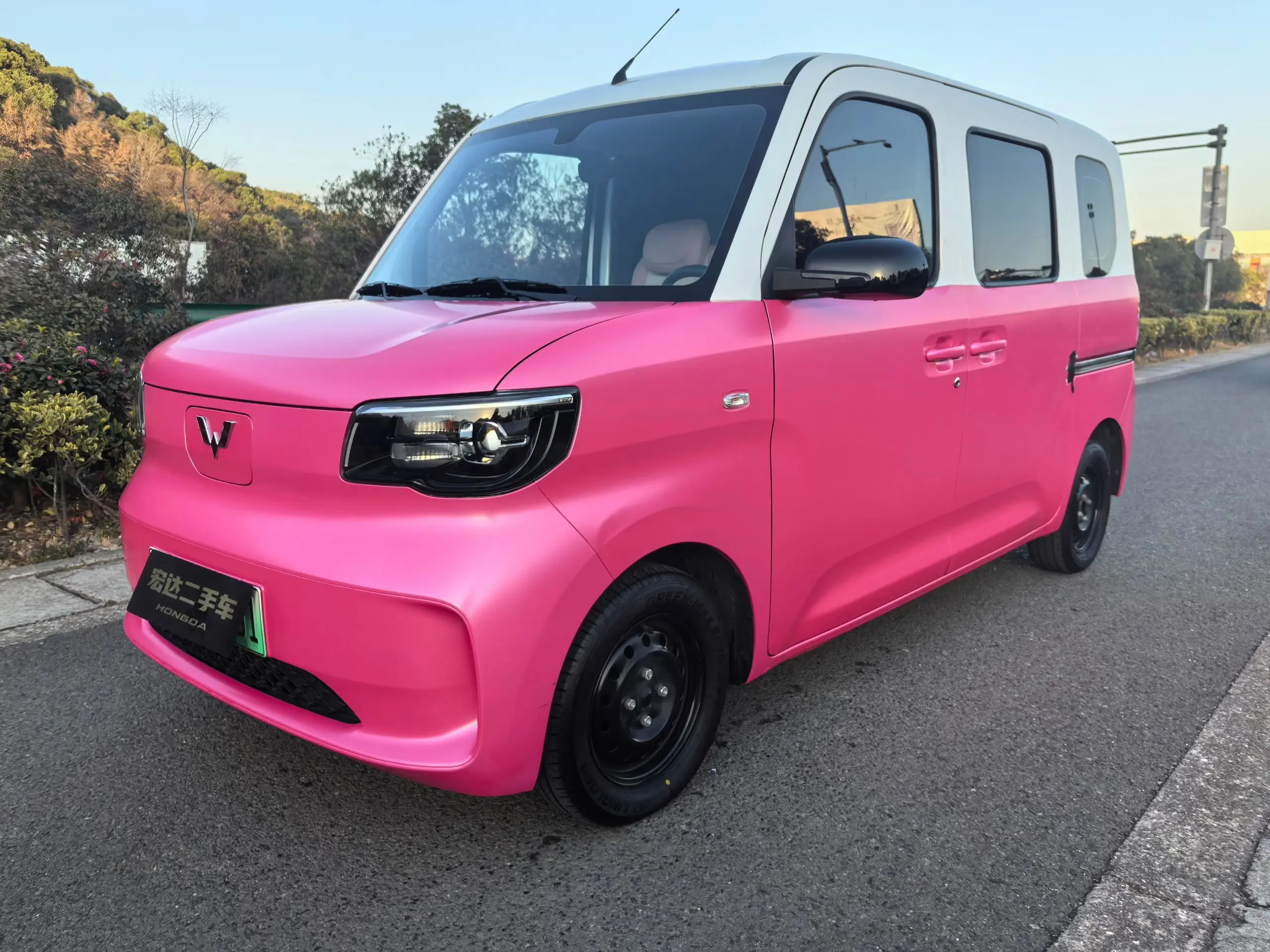 Wuling Zhiguang EV  из Китая