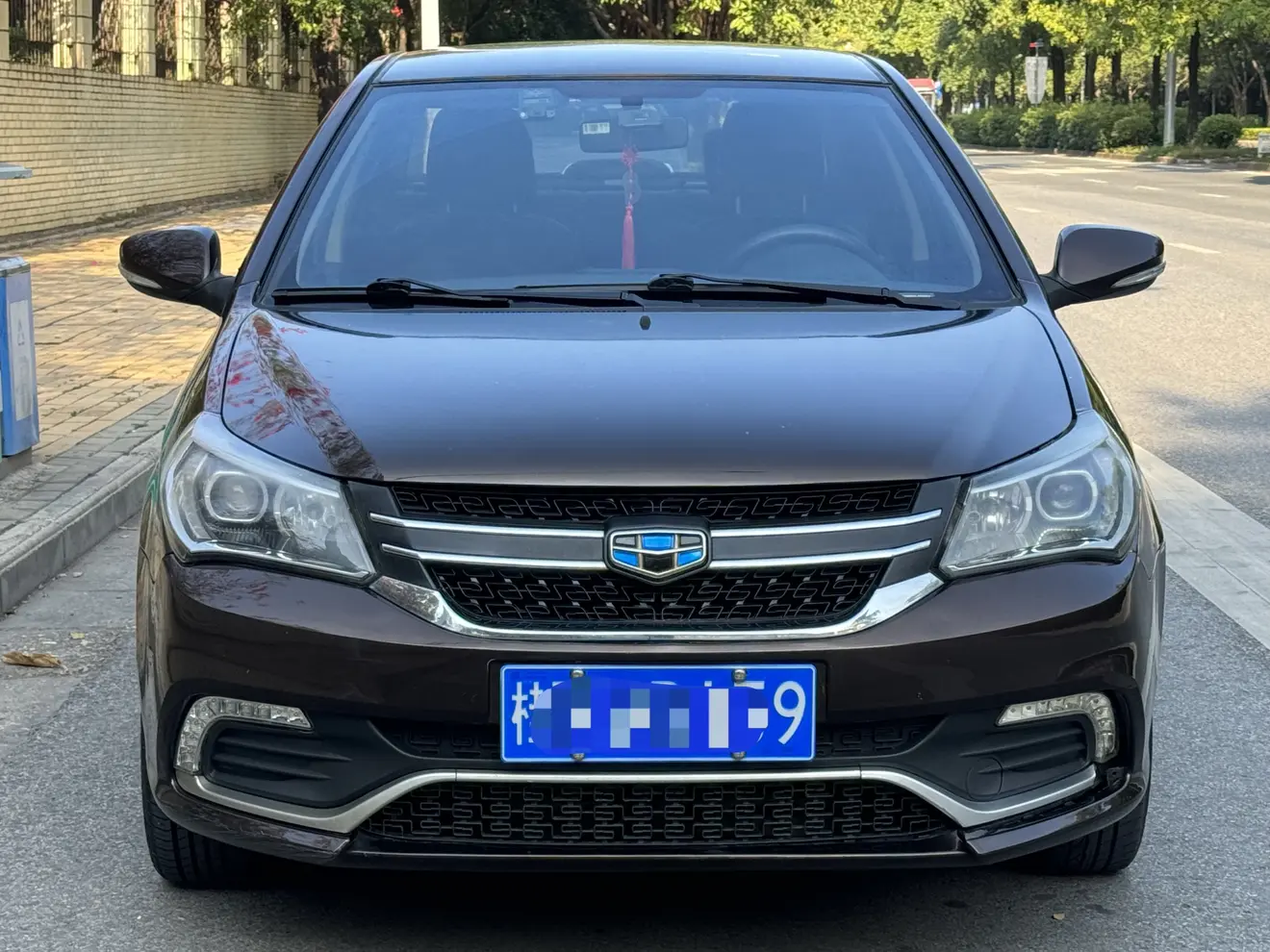 Geely King Kong  из Китая