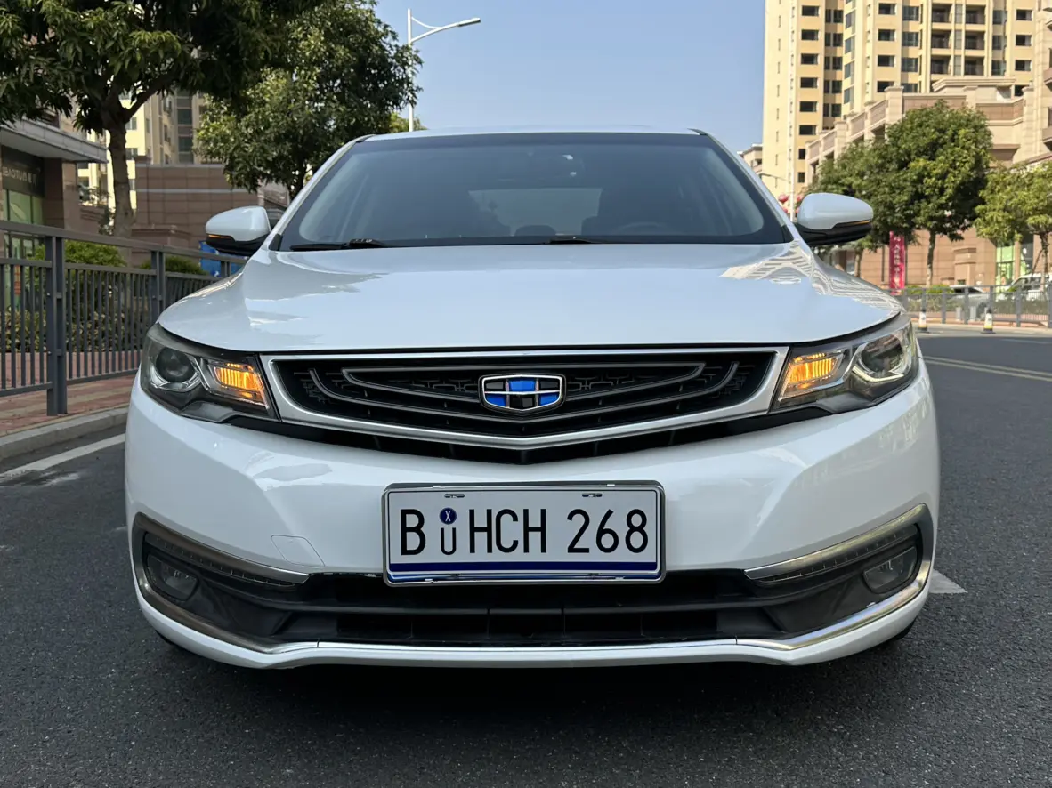 Geely Emgrand GL  из Китая