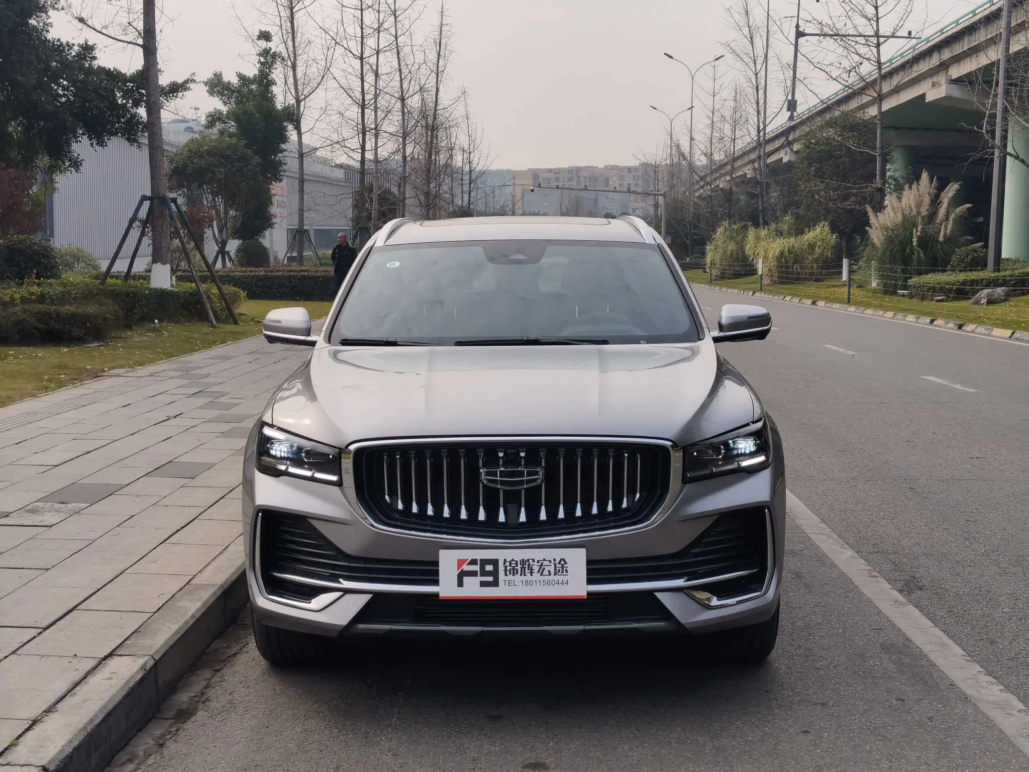 Geely Monjaro (Xingyue L)  из Китая