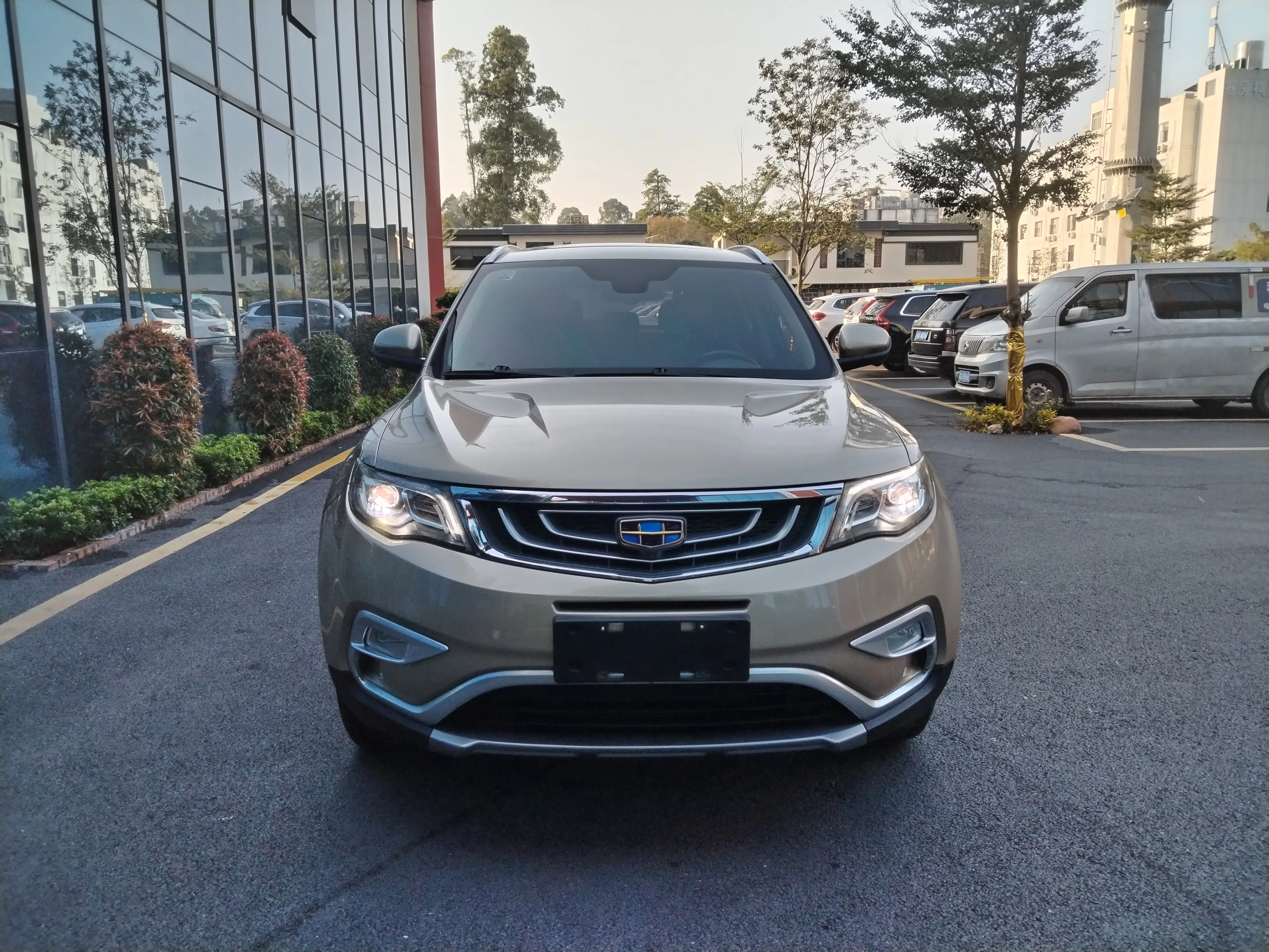 Geely Atlas (Boyue)  из Китая