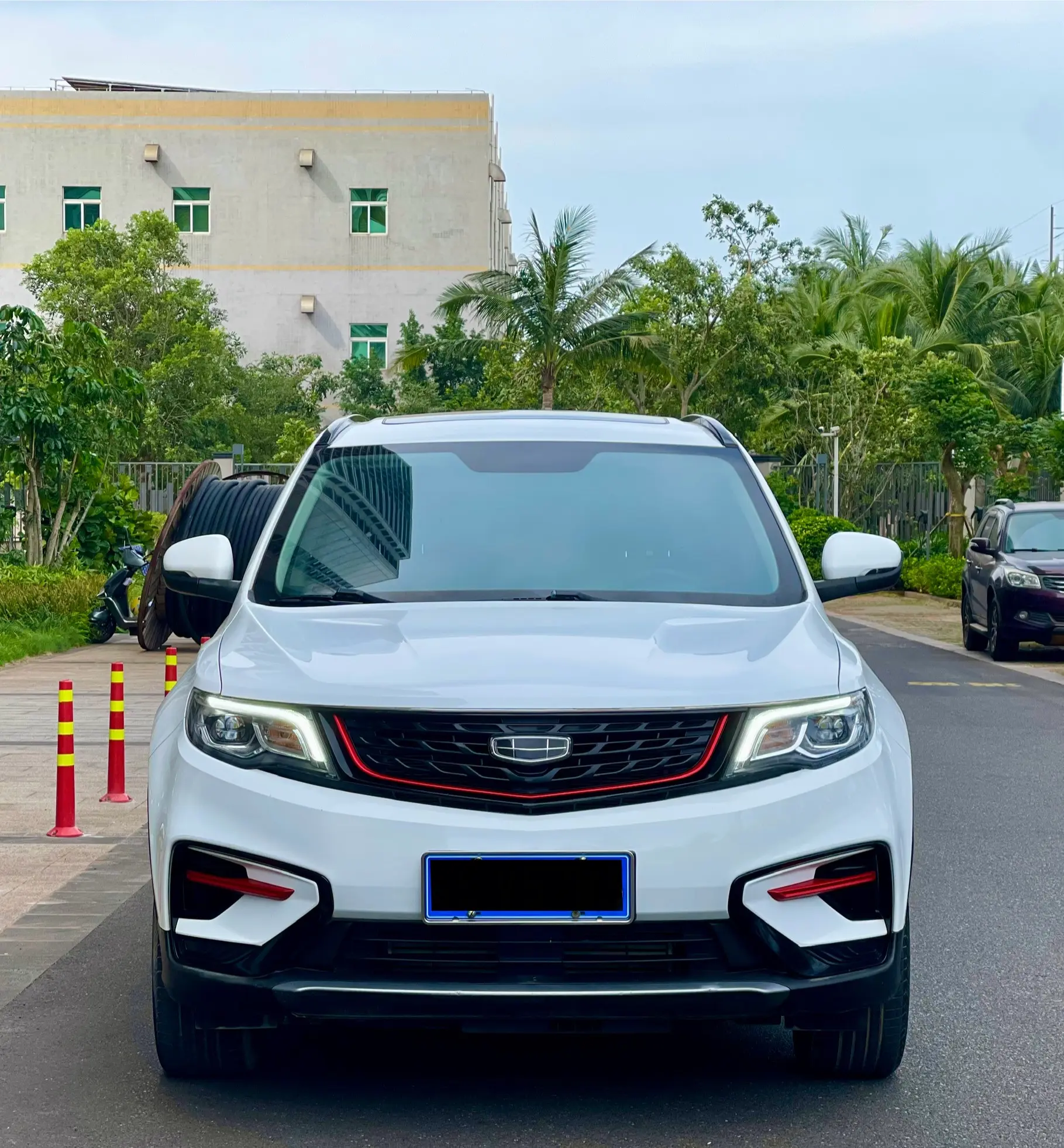 Geely Atlas (Boyue)  из Китая