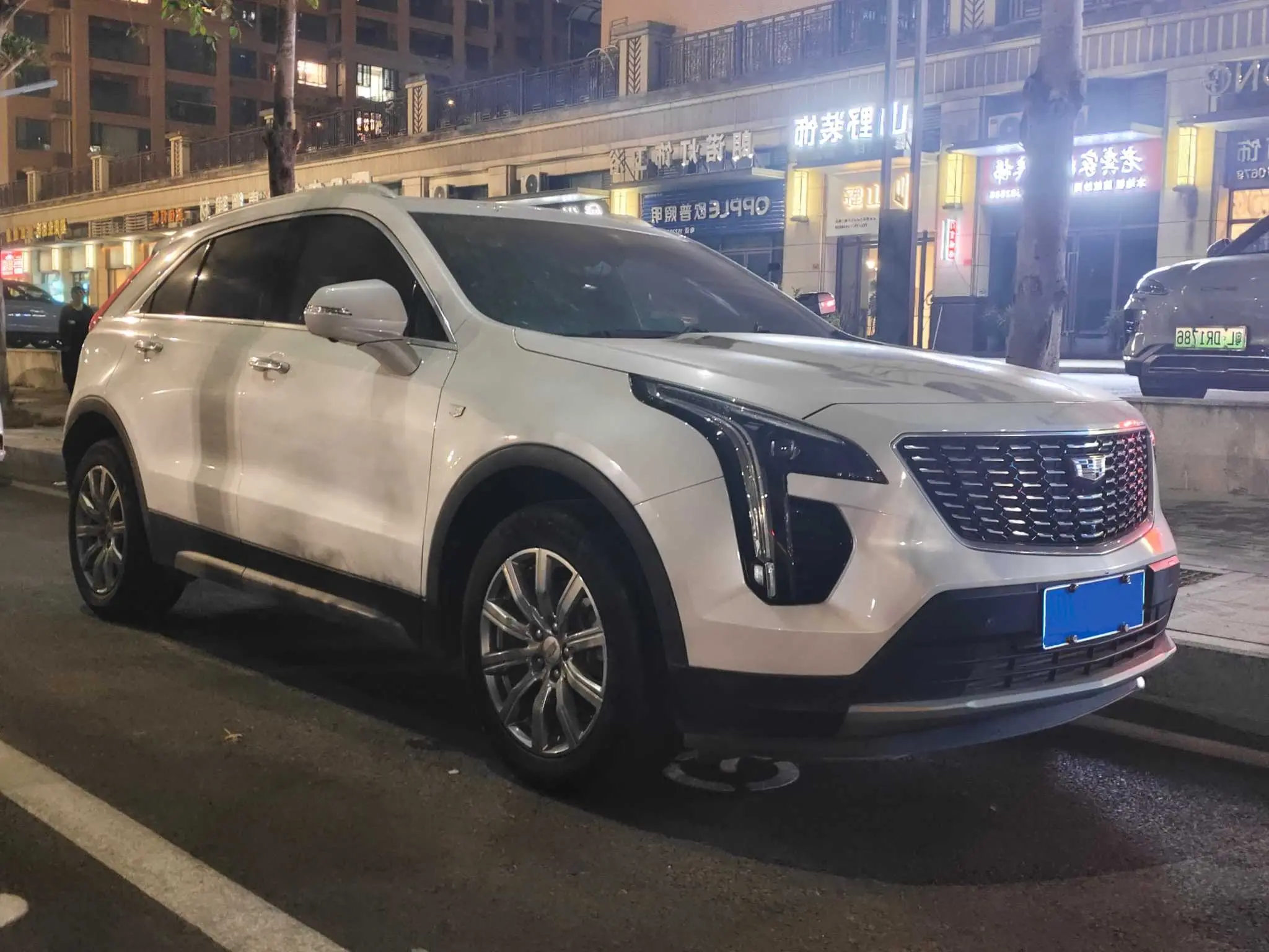 Cadillac XT4  из Китая