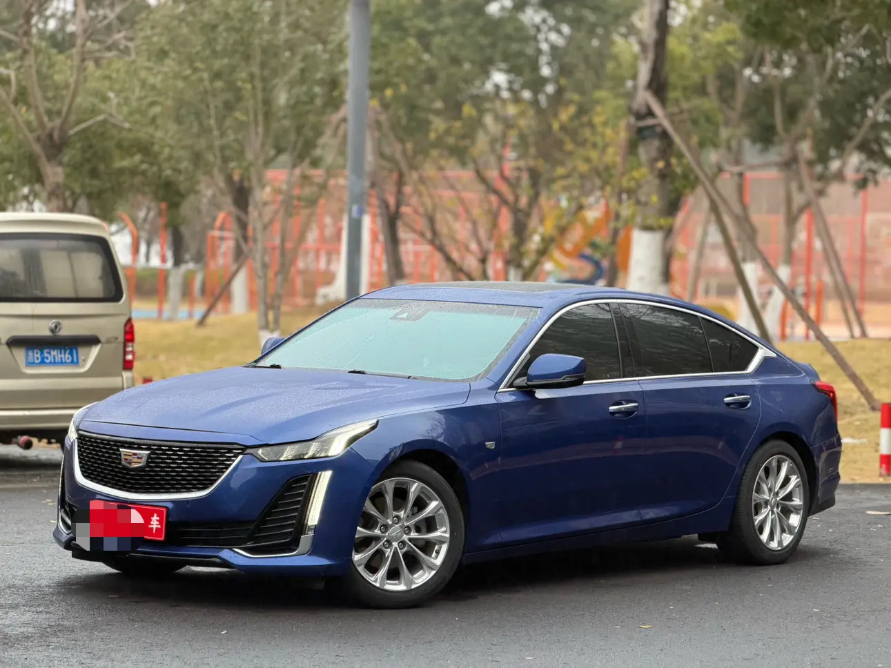 Cadillac CT5  из Китая