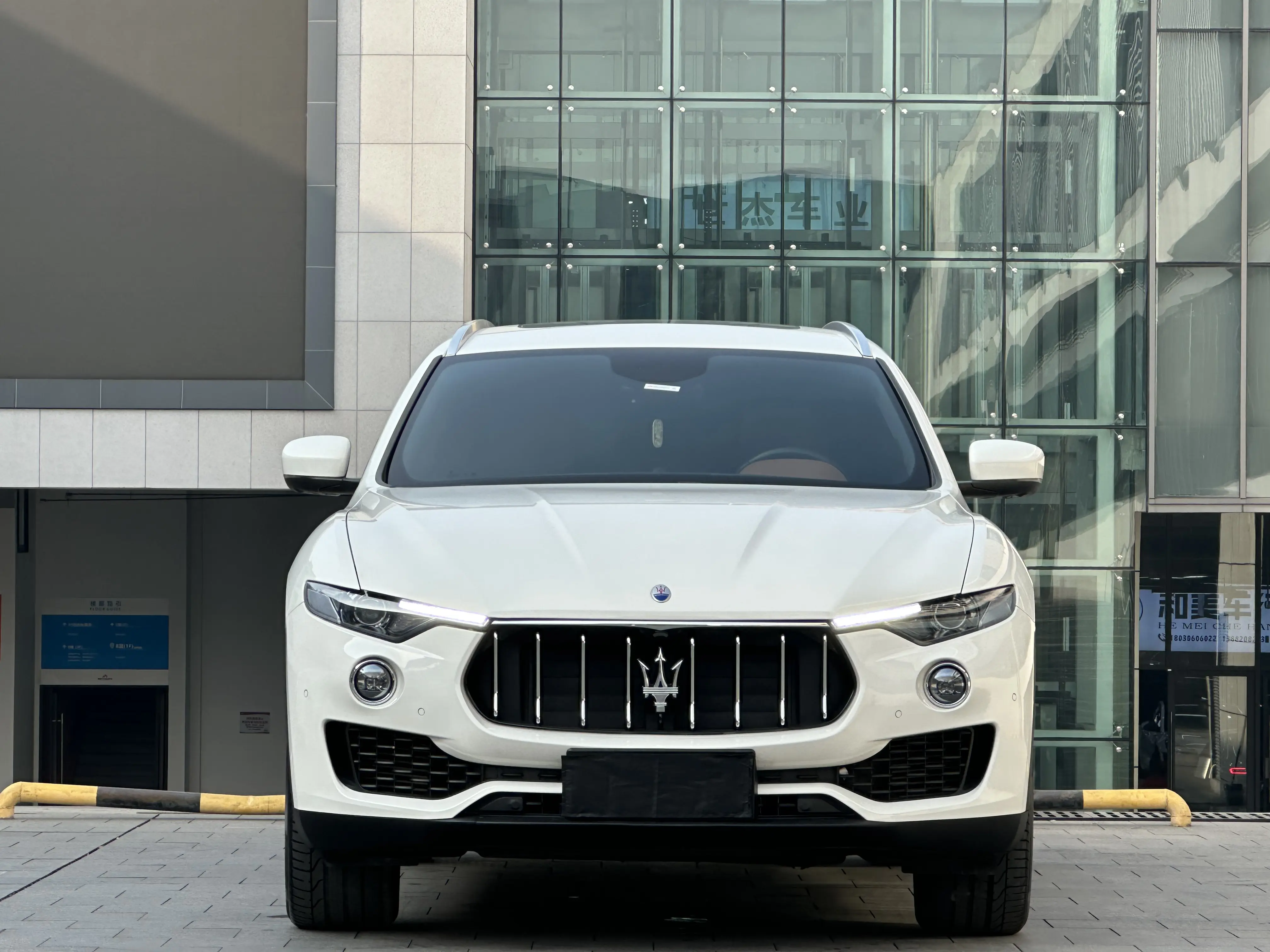 Maserati Levante  из Китая